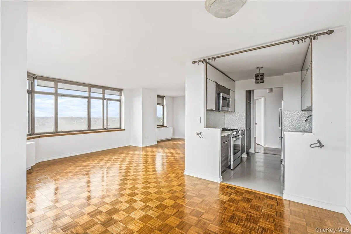 112-01 Queens Boulevard, New York, NY, 2 Bedrooms Bedrooms, 5 Rooms Rooms,2 BathroomsBathrooms,Residential Lease,Idx,Queens,0,933223 112-01 Queens Boulevard, New York, NY, 2 Bedrooms Bedrooms, 5 Rooms Rooms,2 BathroomsBathrooms,Residential Lease,Idx,Queens,0,933223