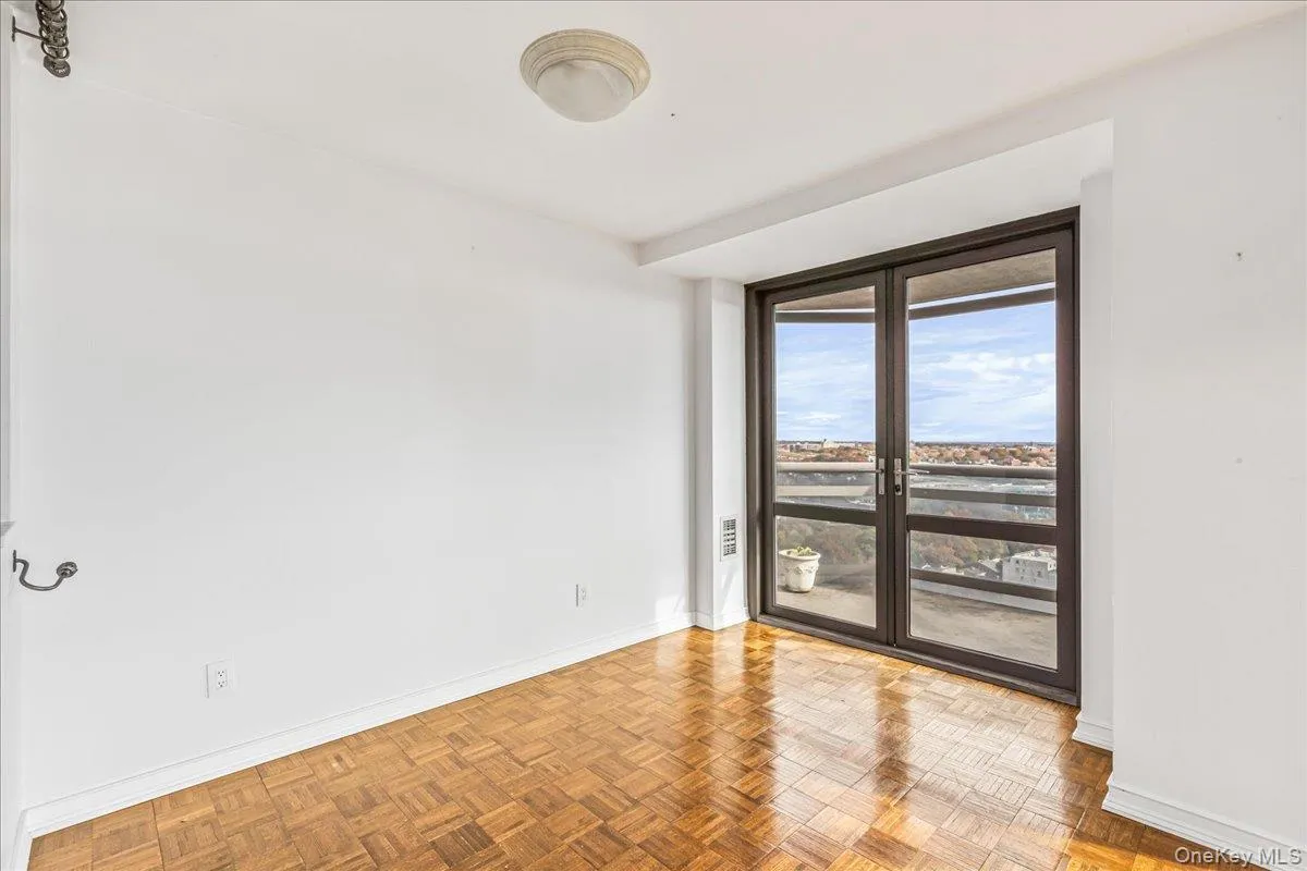 112-01 Queens Boulevard, New York, NY, 2 Bedrooms Bedrooms, 5 Rooms Rooms,2 BathroomsBathrooms,Residential Lease,Idx,Queens,0,933223 112-01 Queens Boulevard, New York, NY, 2 Bedrooms Bedrooms, 5 Rooms Rooms,2 BathroomsBathrooms,Residential Lease,Idx,Queens,0,933223