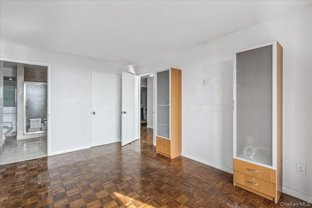 112-01 Queens Boulevard, New York, NY, 2 Bedrooms Bedrooms, 5 Rooms Rooms,2 BathroomsBathrooms,Residential Lease,Idx,Queens,0,933223 112-01 Queens Boulevard, New York, NY, 2 Bedrooms Bedrooms, 5 Rooms Rooms,2 BathroomsBathrooms,Residential Lease,Idx,Queens,0,933223