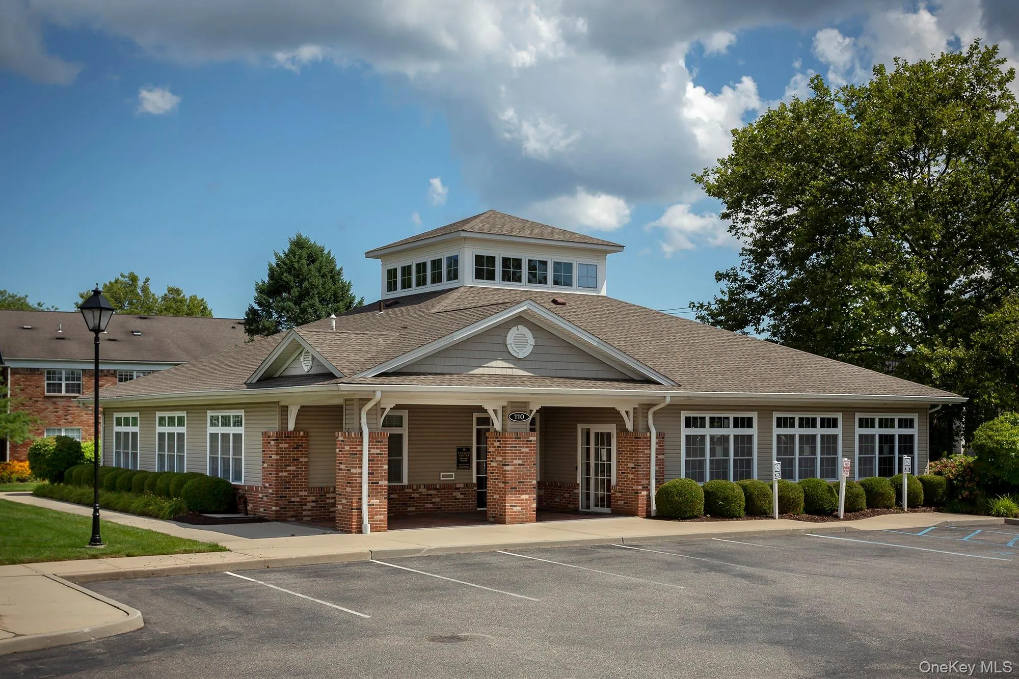 40 Westwood Drive, North Hempstead, NY, 3 Bedrooms Bedrooms, 6 Rooms Rooms,2 BathroomsBathrooms,Residential Lease,Idx,Westwood,0,933245 40 Westwood Drive, North Hempstead, NY, 3 Bedrooms Bedrooms, 6 Rooms Rooms,2 BathroomsBathrooms,Residential Lease,Idx,Westwood,0,933245