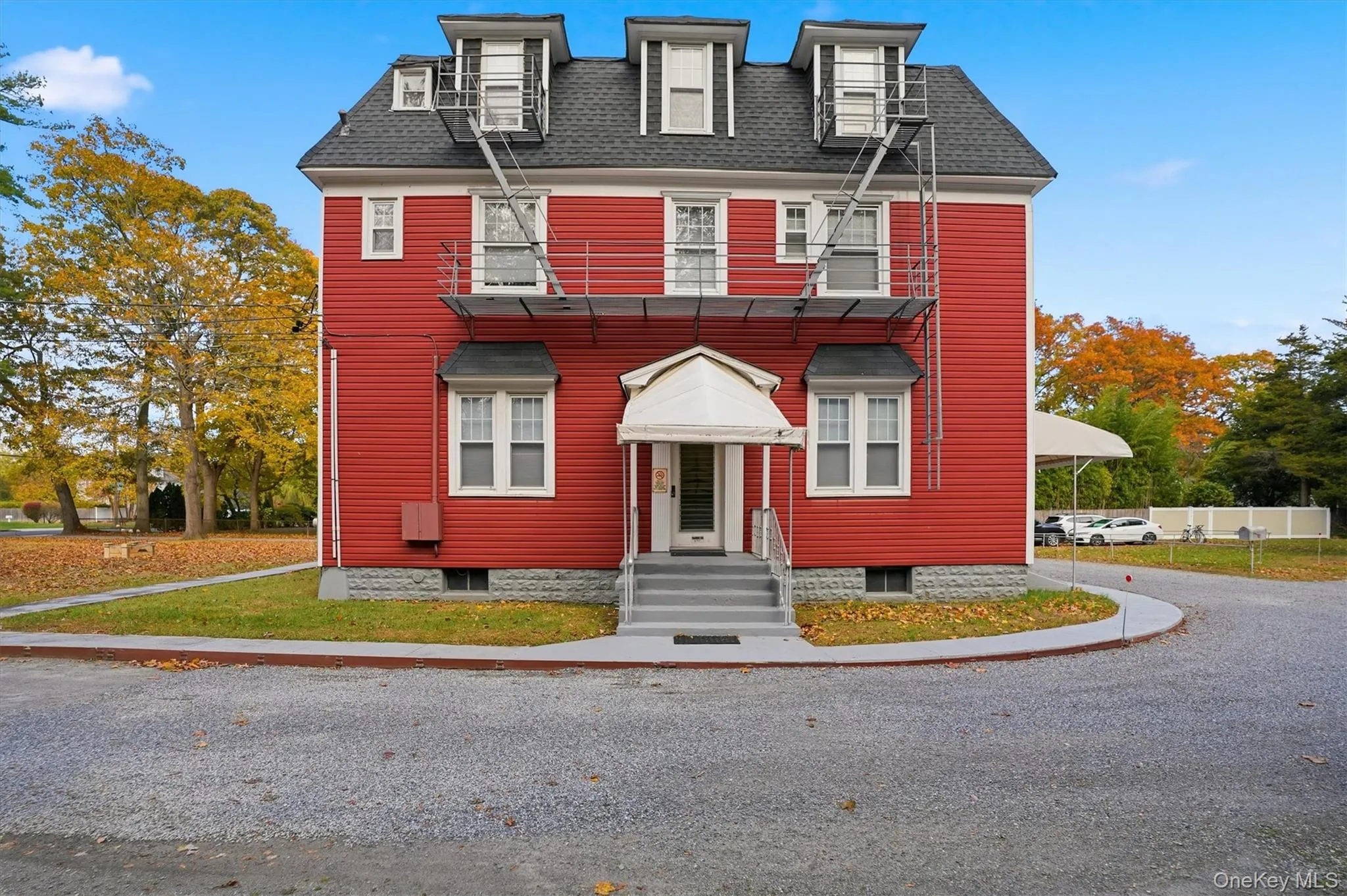 221 Lake Avenue, Smithtown, NY, 1 Bedroom Bedrooms, 3 Rooms Rooms,1 BathroomBathrooms,Residential Lease,For Rent,Lake,0,933266 221 Lake Avenue, Smithtown, NY, 1 Bedroom Bedrooms, 3 Rooms Rooms,1 BathroomBathrooms,Residential Lease,For Rent,Lake,0,933266