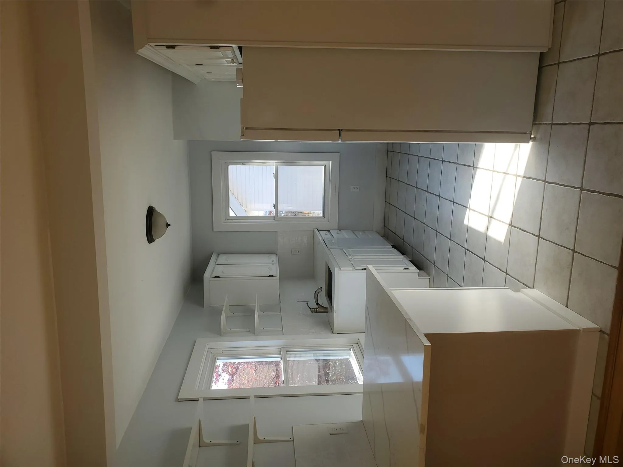 35 3rd Avenue, North Hempstead, NY, 2 Bedrooms Bedrooms, 5 Rooms Rooms,1 BathroomBathrooms,Residential Lease,Idx,3rd,0,933274 35 3rd Avenue, North Hempstead, NY, 2 Bedrooms Bedrooms, 5 Rooms Rooms,1 BathroomBathrooms,Residential Lease,Idx,3rd,0,933274