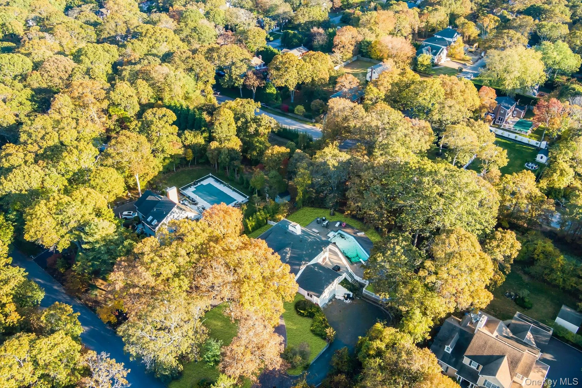 Aerial view of property and surrounding area Aerial view of property and surrounding area