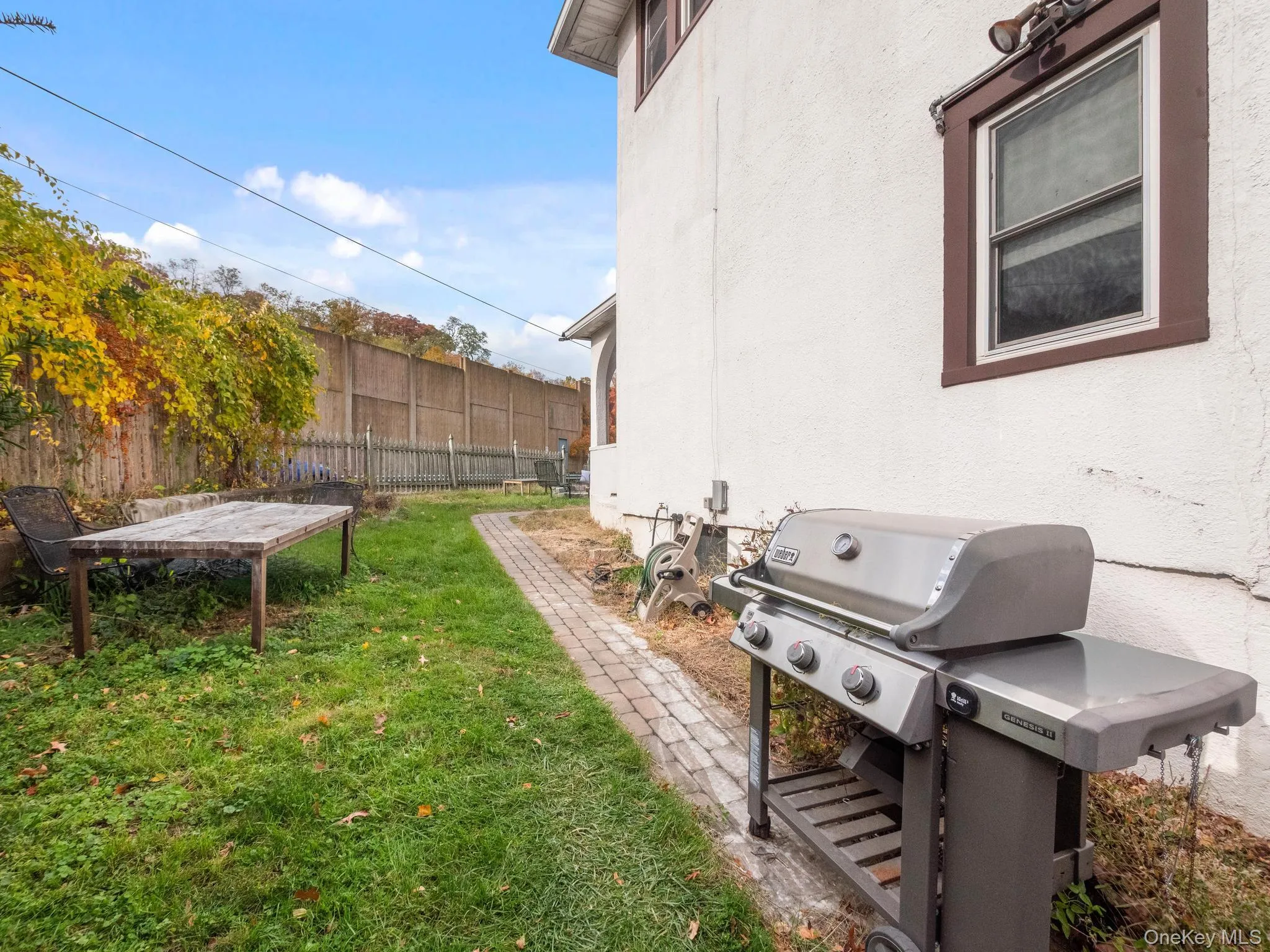 View of yard View of yard