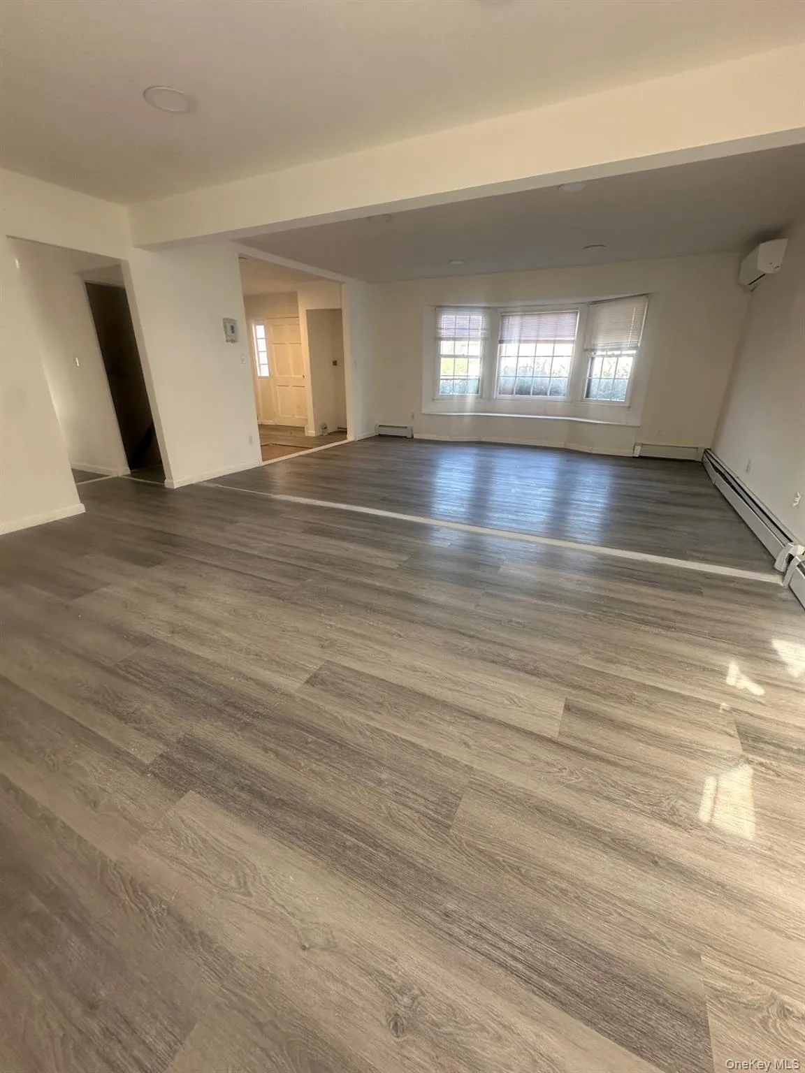 54 King Street, Brookhaven, NY, 4 Bedrooms Bedrooms, 9 Rooms Rooms,3 BathroomsBathrooms,Residential Sale,For Rent,King,0,933524 54 King Street, Brookhaven, NY, 4 Bedrooms Bedrooms, 9 Rooms Rooms,3 BathroomsBathrooms,Residential Sale,For Rent,King,0,933524