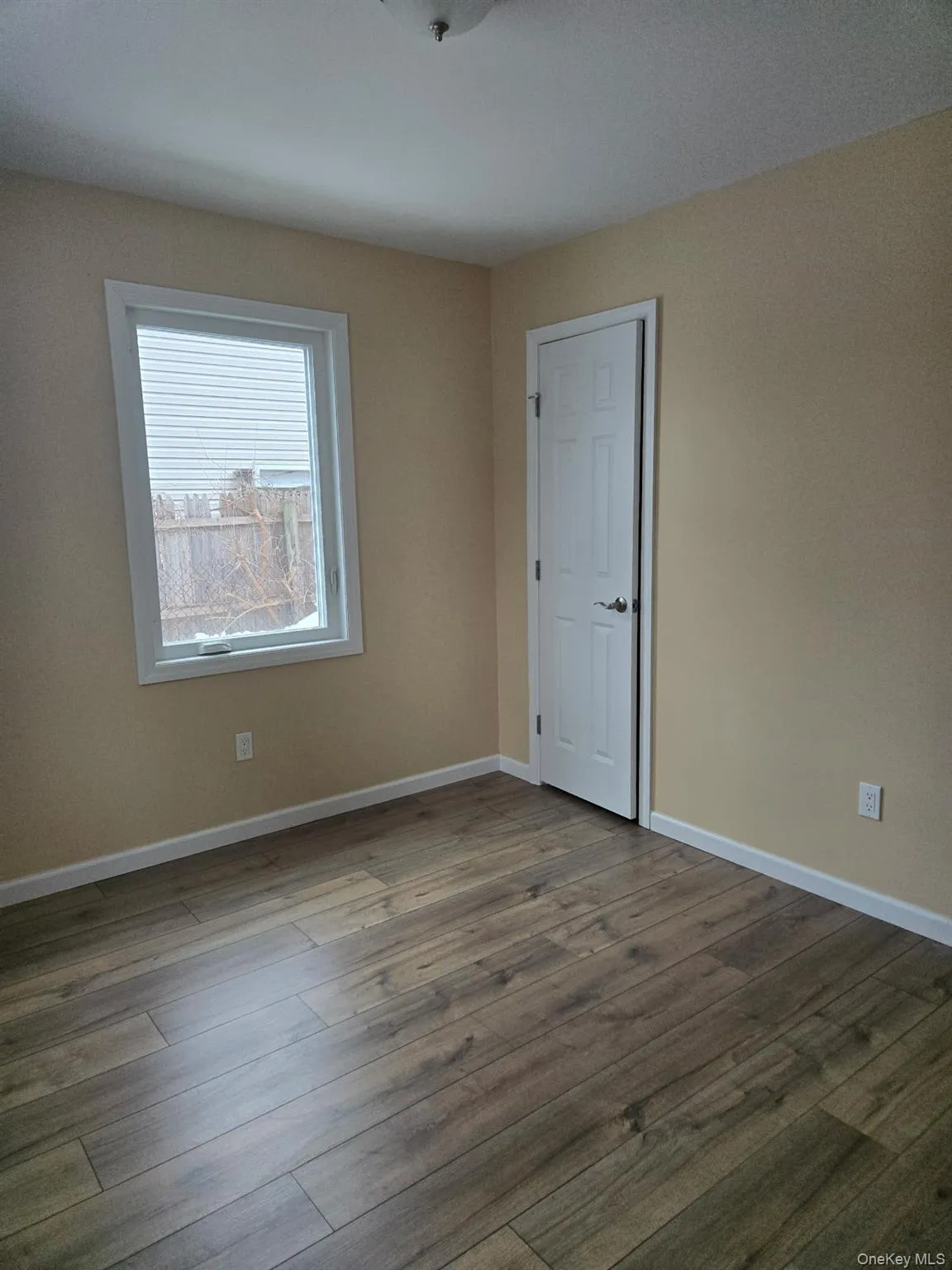 128 Bayville Avenue, Oyster Bay, NY, 4 Bedrooms Bedrooms, 6 Rooms Rooms,2 BathroomsBathrooms,Residential Lease,For Rent,Bayville,0,933646 128 Bayville Avenue, Oyster Bay, NY, 4 Bedrooms Bedrooms, 6 Rooms Rooms,2 BathroomsBathrooms,Residential Lease,For Rent,Bayville,0,933646