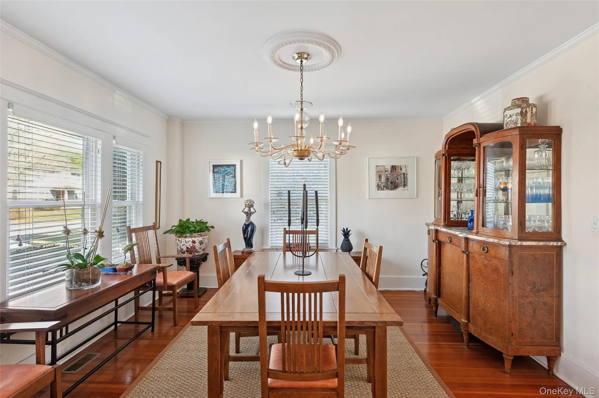 24 Jennings Avenue, Southampton, NY, 3 Bedrooms Bedrooms, 8 Rooms Rooms,5 BathroomsBathrooms,Residential Lease,Idx,Jennings,0,933670 24 Jennings Avenue, Southampton, NY, 3 Bedrooms Bedrooms, 8 Rooms Rooms,5 BathroomsBathrooms,Residential Lease,Idx,Jennings,0,933670