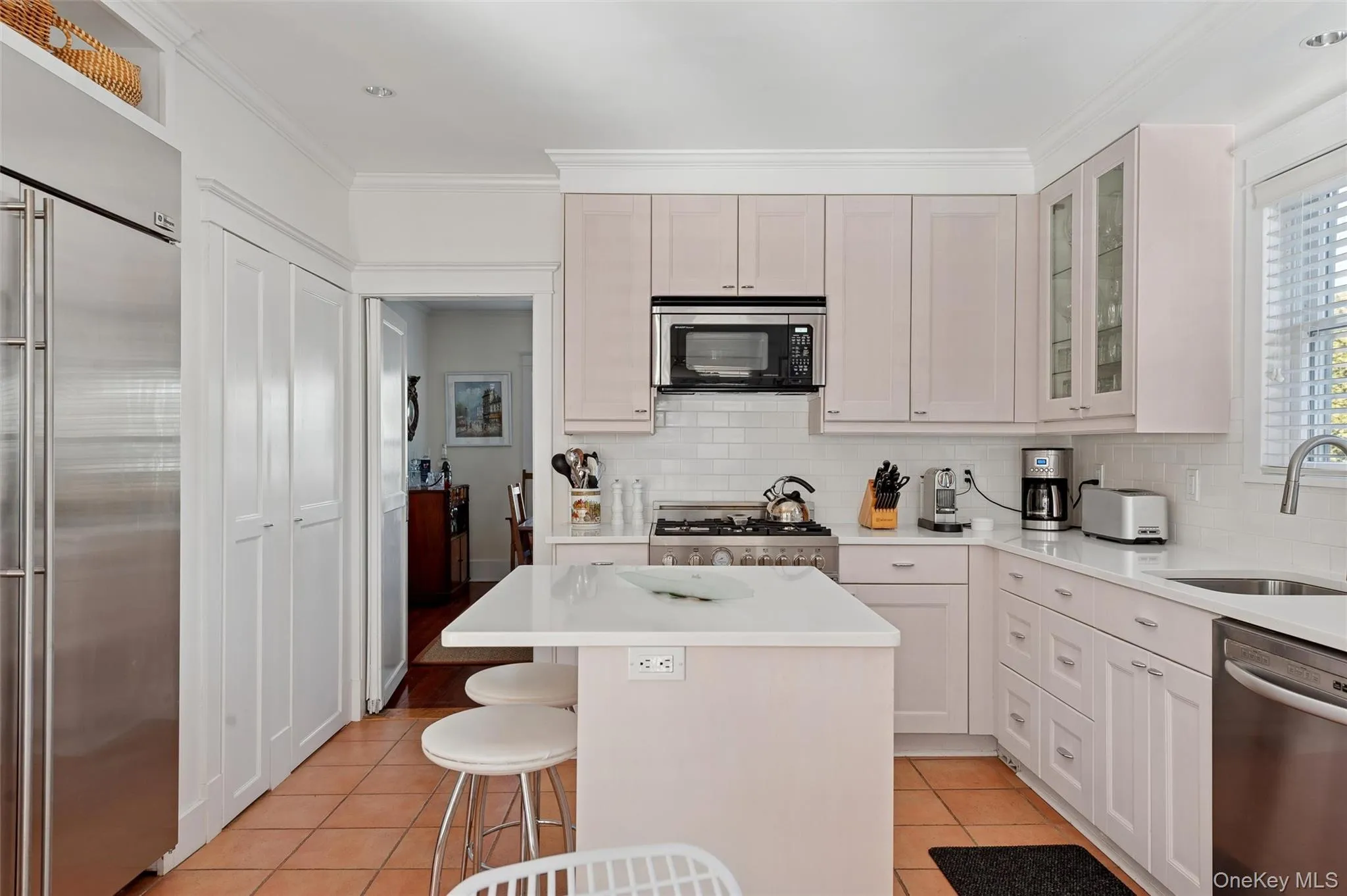 24 Jennings Avenue, Southampton, NY, 3 Bedrooms Bedrooms, 8 Rooms Rooms,5 BathroomsBathrooms,Residential Lease,Idx,Jennings,0,933670 24 Jennings Avenue, Southampton, NY, 3 Bedrooms Bedrooms, 8 Rooms Rooms,5 BathroomsBathrooms,Residential Lease,Idx,Jennings,0,933670