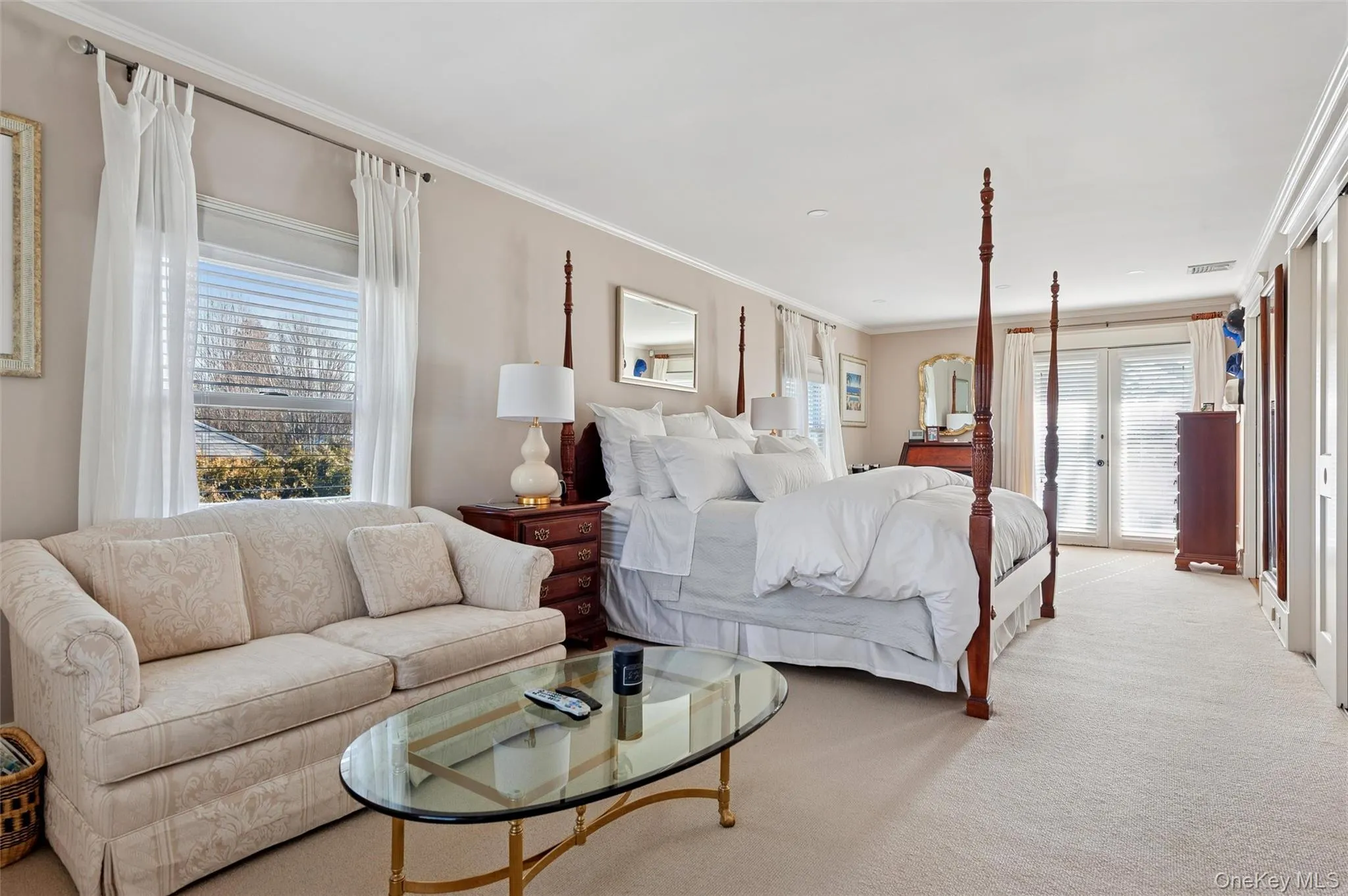24 Jennings Avenue, Southampton, NY, 3 Bedrooms Bedrooms, 8 Rooms Rooms,5 BathroomsBathrooms,Residential Lease,Idx,Jennings,0,933670 24 Jennings Avenue, Southampton, NY, 3 Bedrooms Bedrooms, 8 Rooms Rooms,5 BathroomsBathrooms,Residential Lease,Idx,Jennings,0,933670