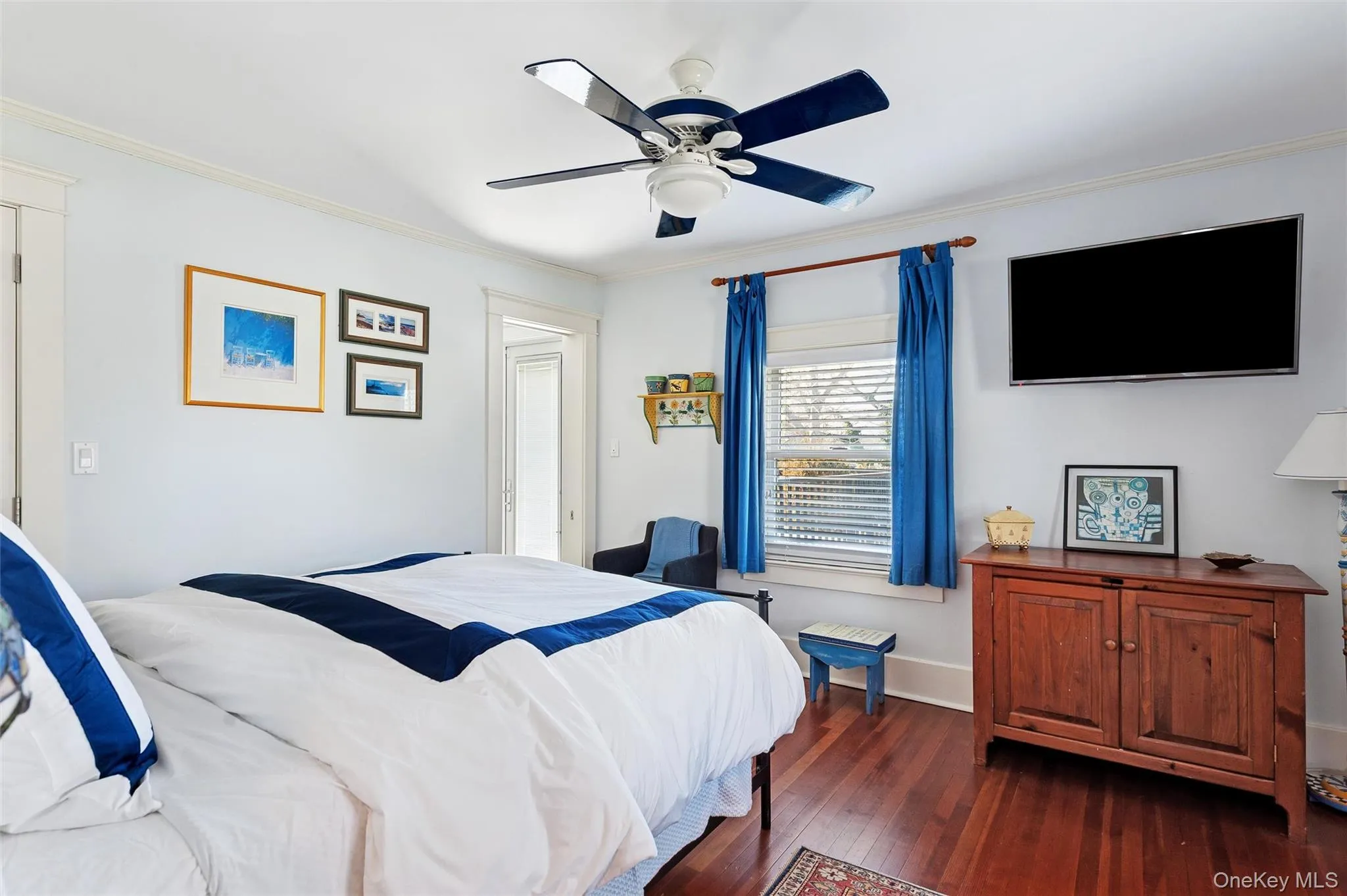 24 Jennings Avenue, Southampton, NY, 3 Bedrooms Bedrooms, 8 Rooms Rooms,5 BathroomsBathrooms,Residential Lease,Idx,Jennings,0,933670 24 Jennings Avenue, Southampton, NY, 3 Bedrooms Bedrooms, 8 Rooms Rooms,5 BathroomsBathrooms,Residential Lease,Idx,Jennings,0,933670