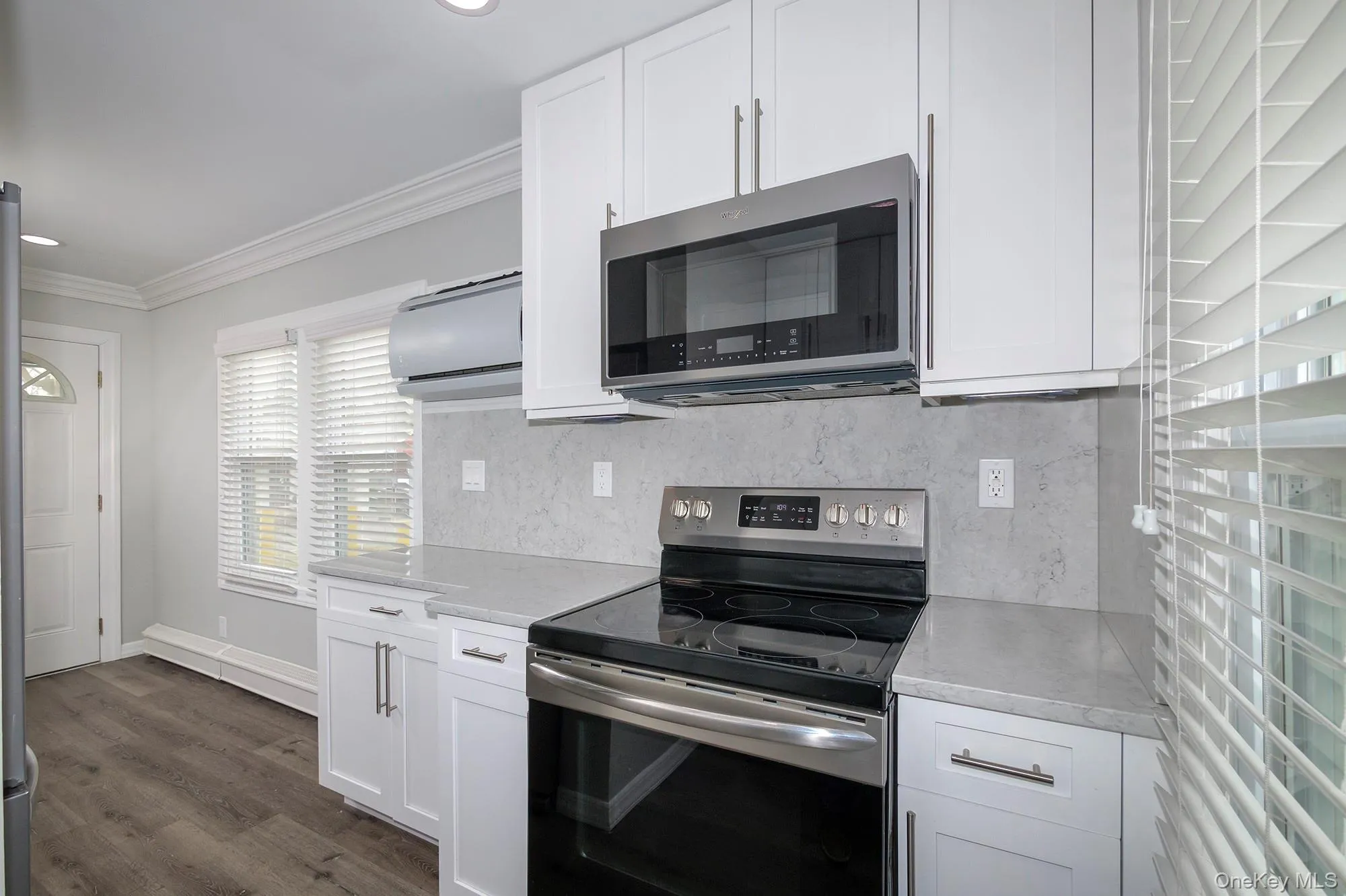 100 North Country Road, Brookhaven, NY, 3 Rooms Rooms,1 BathroomBathrooms,Residential Lease,Idx,North Country,0,933678 100 North Country Road, Brookhaven, NY, 3 Rooms Rooms,1 BathroomBathrooms,Residential Lease,Idx,North Country,0,933678