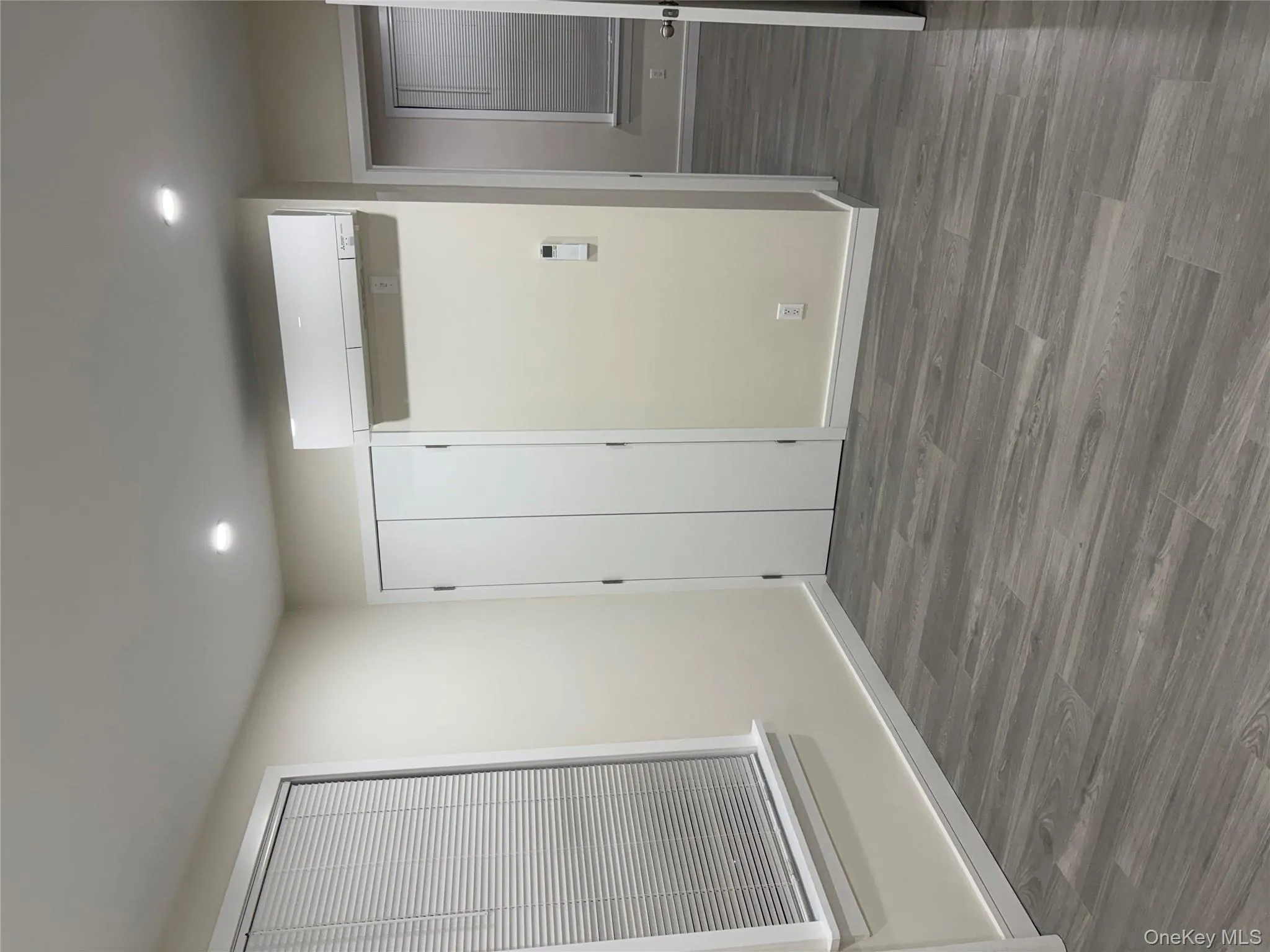 2nd Bedroom 2nd Bedroom