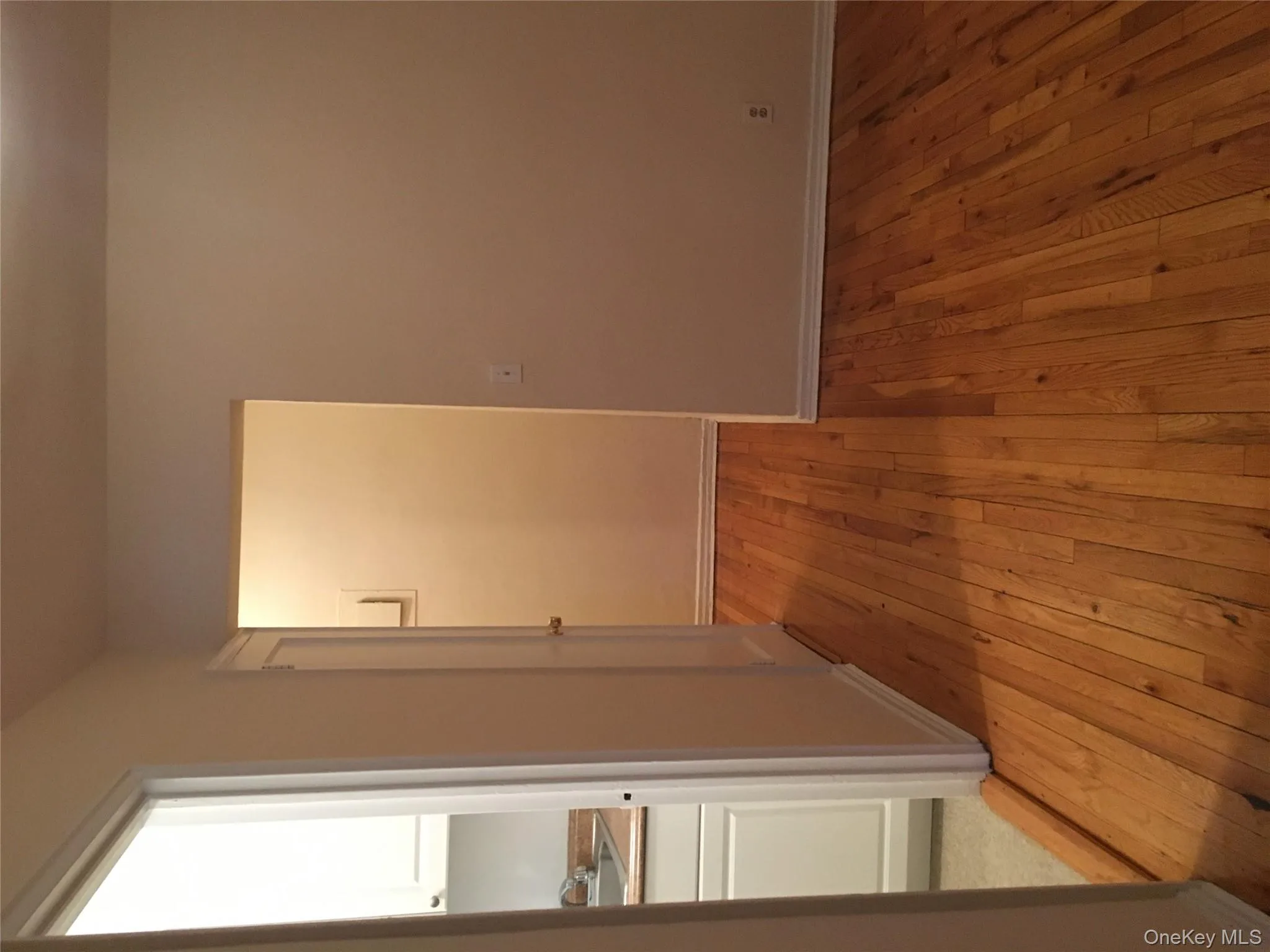 Entry/dining area/home office alt view Entry/dining area/home office alt view