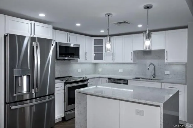 100 Glen Street, Glen Cove, NY, 1 Bedroom Bedrooms, 4 Rooms Rooms,1 BathroomBathrooms,Residential Lease,Idx,Glen,0,933821 100 Glen Street, Glen Cove, NY, 1 Bedroom Bedrooms, 4 Rooms Rooms,1 BathroomBathrooms,Residential Lease,Idx,Glen,0,933821