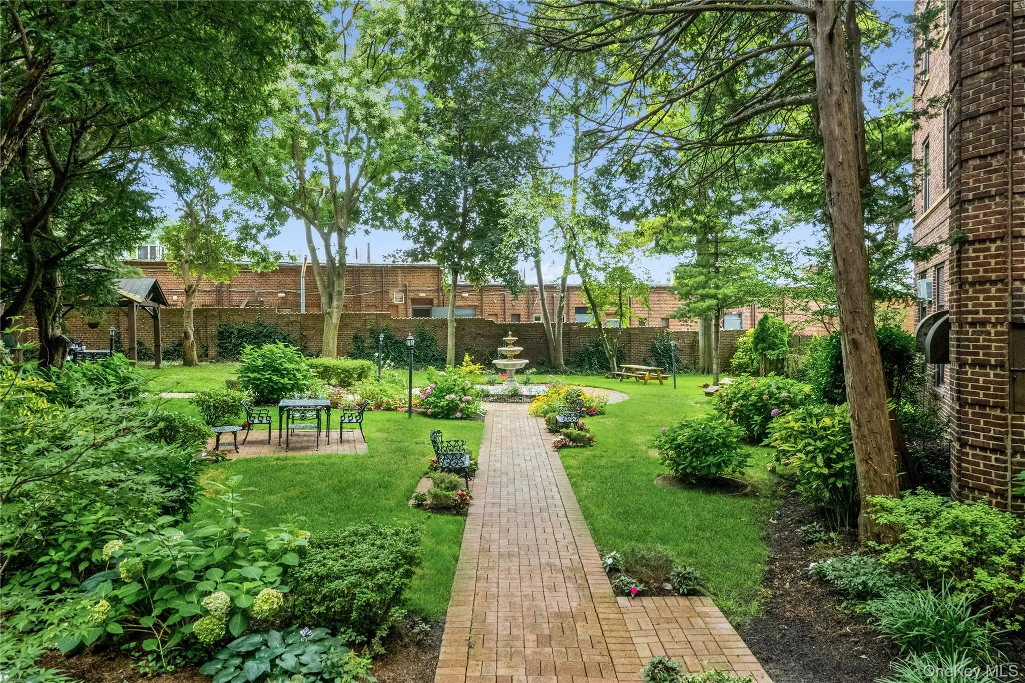 View of home's community View of home's community