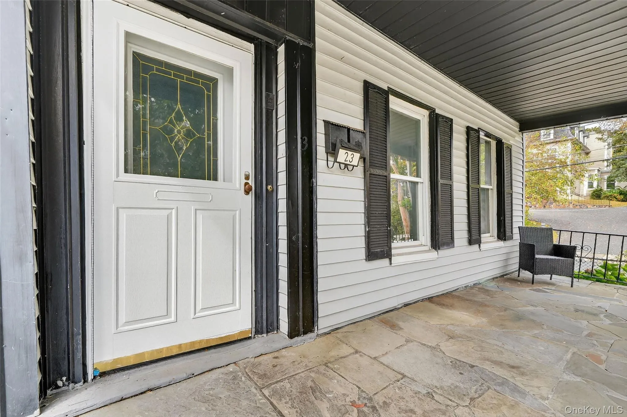 Property entrance with a porch Property entrance with a porch