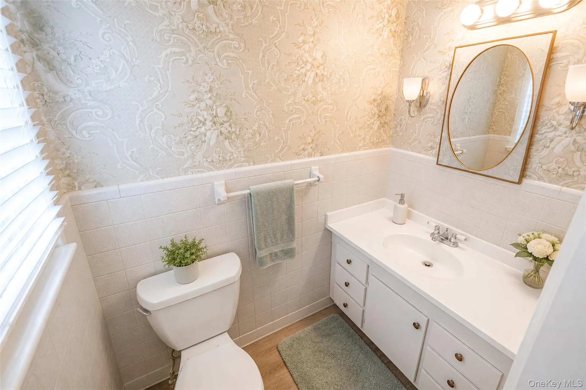 201 Oakland Avenue, Babylon, NY, 6 Bedrooms Bedrooms, 11 Rooms Rooms,3 BathroomsBathrooms,Residential,For Rent,Oakland,0,KEY933959 201 Oakland Avenue, Babylon, NY, 6 Bedrooms Bedrooms, 11 Rooms Rooms,3 BathroomsBathrooms,Residential,For Rent,Oakland,0,KEY933959