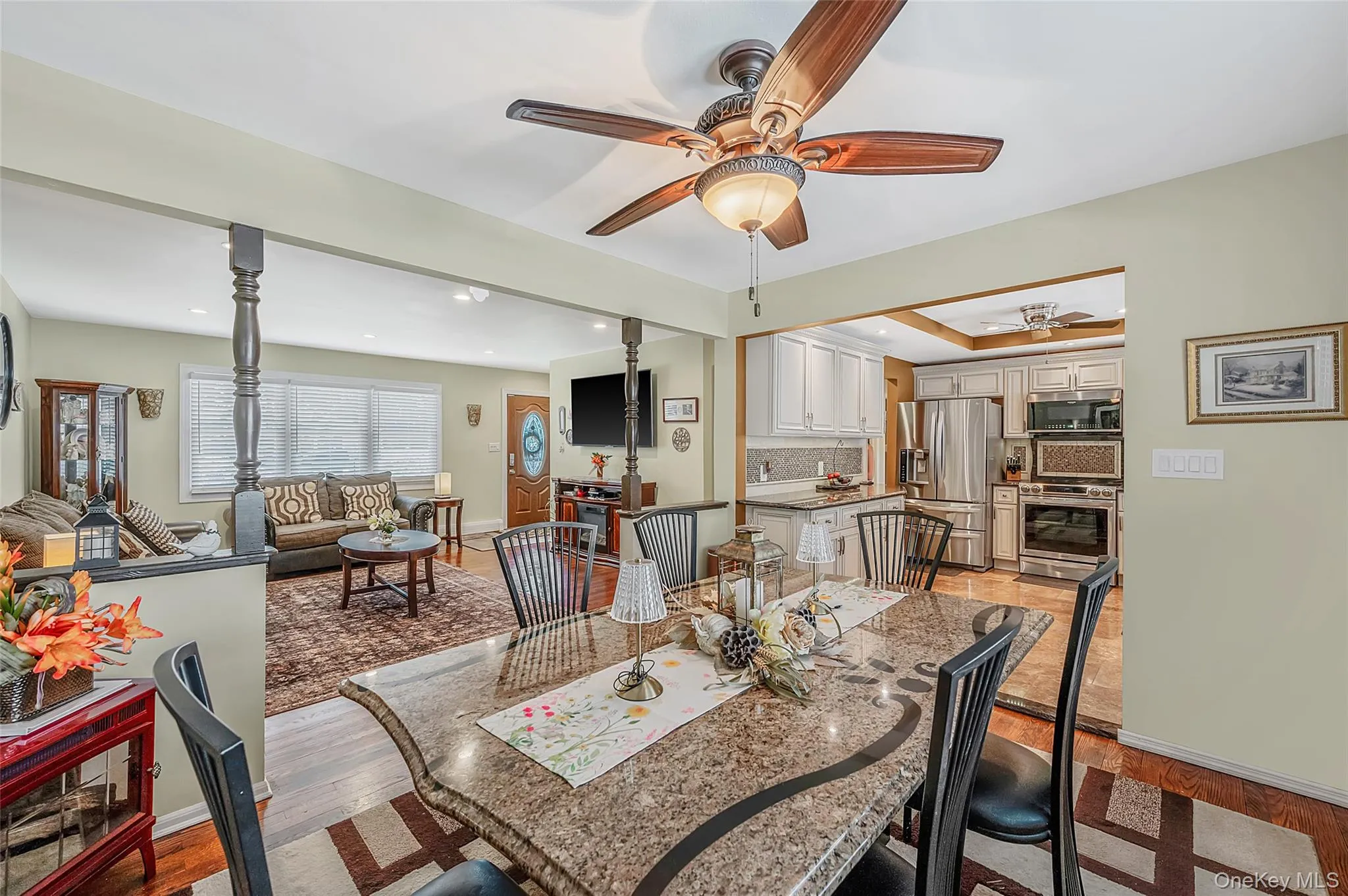 201 Oakland Avenue, Babylon, NY, 6 Bedrooms Bedrooms, 11 Rooms Rooms,3 BathroomsBathrooms,Residential,For Rent,Oakland,0,KEY933959 201 Oakland Avenue, Babylon, NY, 6 Bedrooms Bedrooms, 11 Rooms Rooms,3 BathroomsBathrooms,Residential,For Rent,Oakland,0,KEY933959