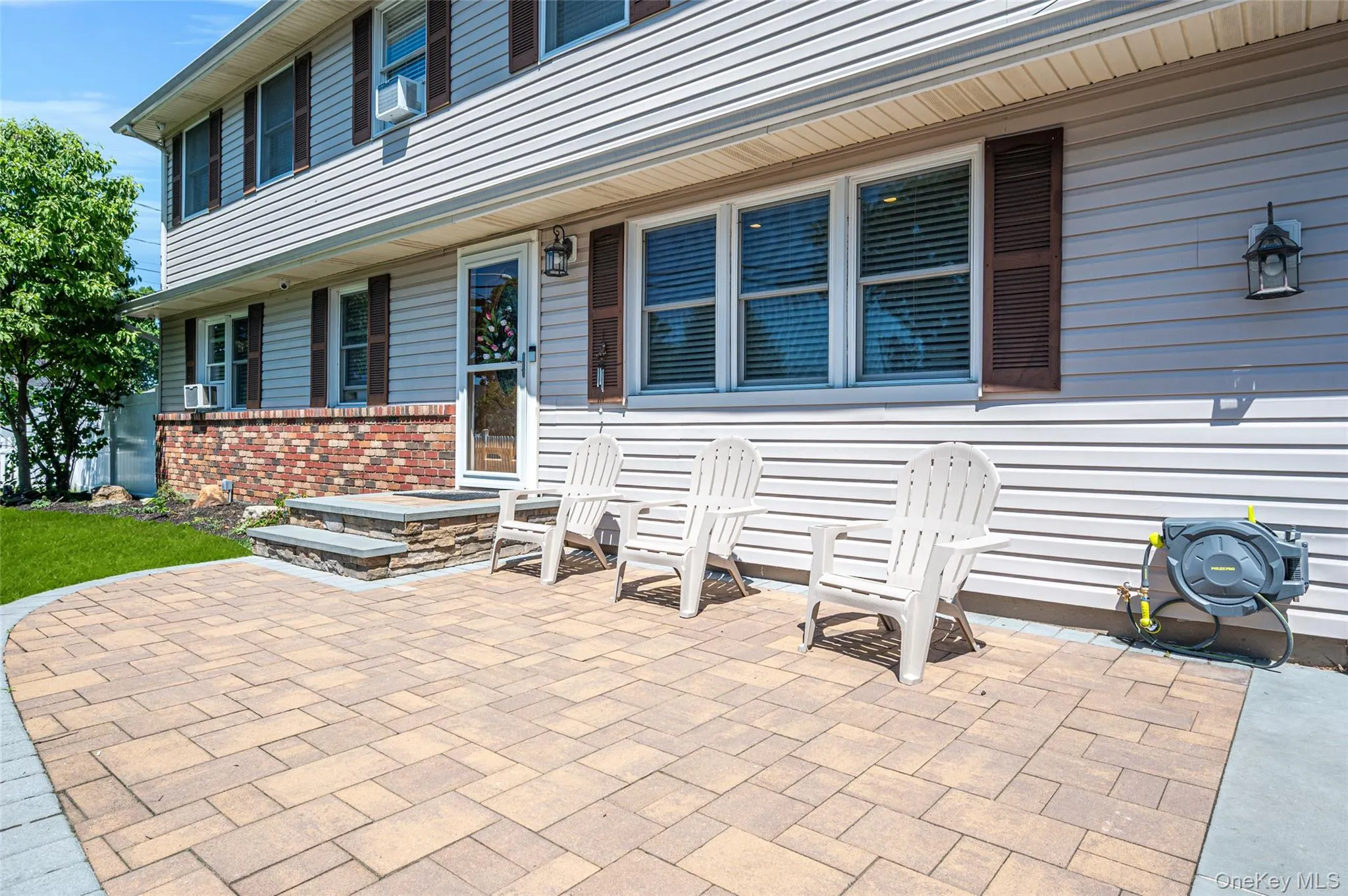 201 Oakland Avenue, Babylon, NY, 6 Bedrooms Bedrooms, 11 Rooms Rooms,3 BathroomsBathrooms,Residential,For Rent,Oakland,0,KEY933959 201 Oakland Avenue, Babylon, NY, 6 Bedrooms Bedrooms, 11 Rooms Rooms,3 BathroomsBathrooms,Residential,For Rent,Oakland,0,KEY933959