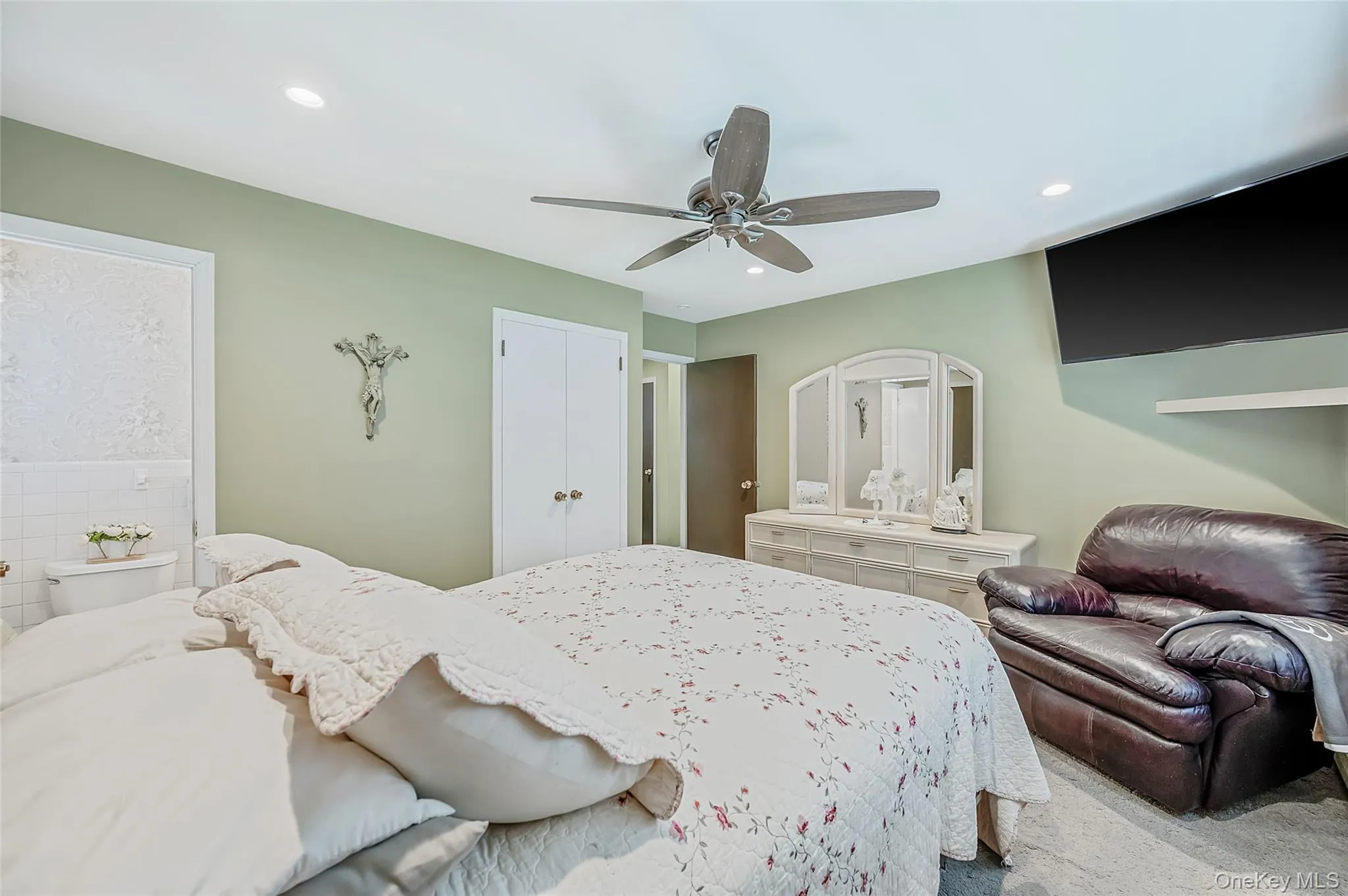 201 Oakland Avenue, Babylon, NY, 6 Bedrooms Bedrooms, 11 Rooms Rooms,3 BathroomsBathrooms,Residential,For Rent,Oakland,0,KEY933959 201 Oakland Avenue, Babylon, NY, 6 Bedrooms Bedrooms, 11 Rooms Rooms,3 BathroomsBathrooms,Residential,For Rent,Oakland,0,KEY933959