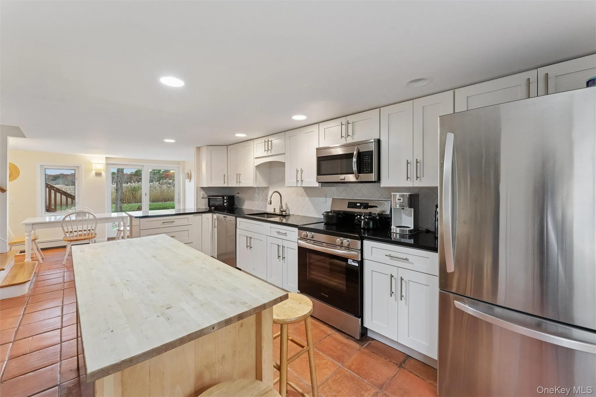 23 Old Main Road, Southampton, NY, 4 Bedrooms Bedrooms, 8 Rooms Rooms,2 BathroomsBathrooms,Residential Lease,Idx,Old Main,0,934036 23 Old Main Road, Southampton, NY, 4 Bedrooms Bedrooms, 8 Rooms Rooms,2 BathroomsBathrooms,Residential Lease,Idx,Old Main,0,934036