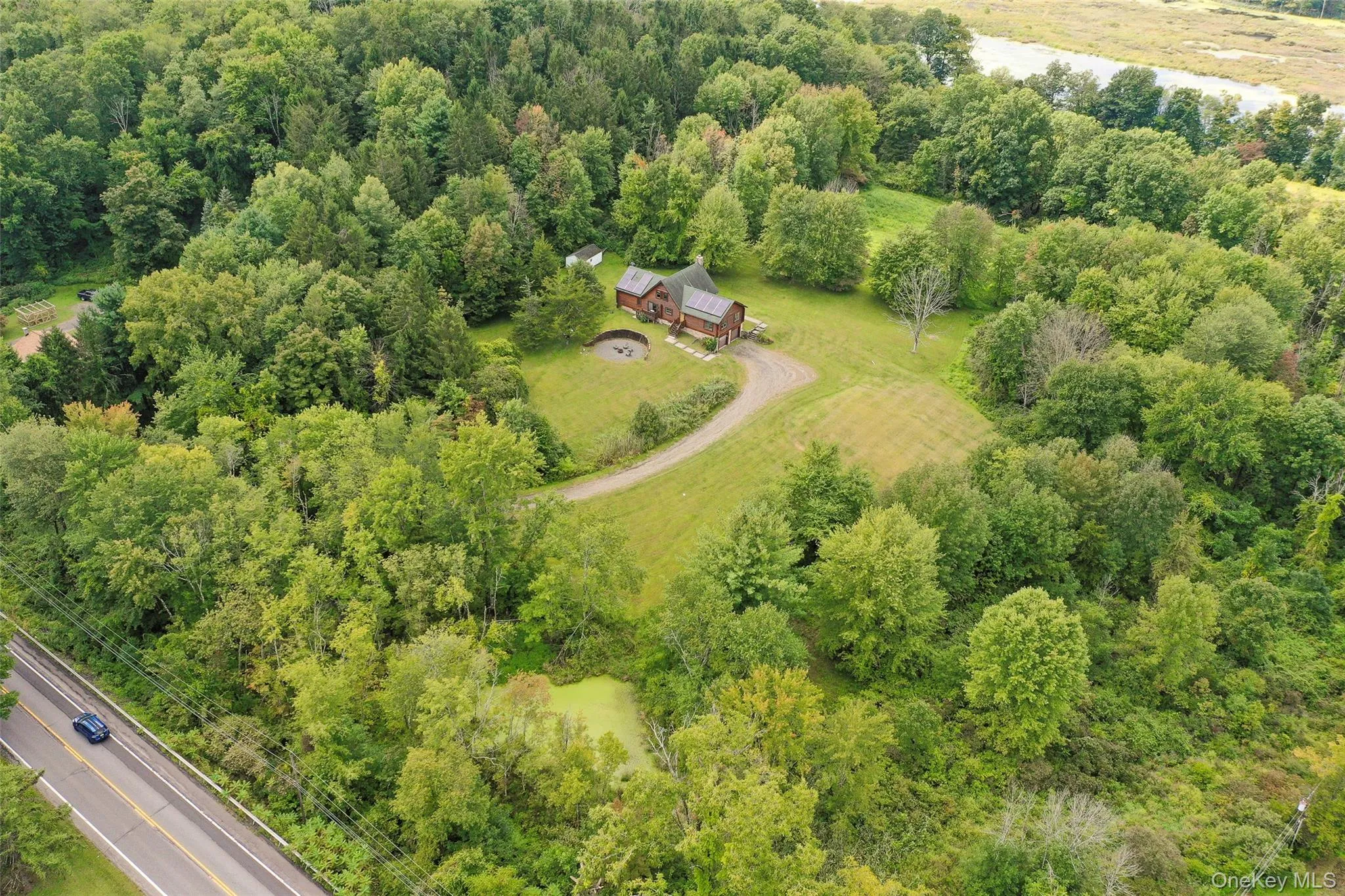 Aerial view of a heavily wooded area Aerial view of a heavily wooded area
