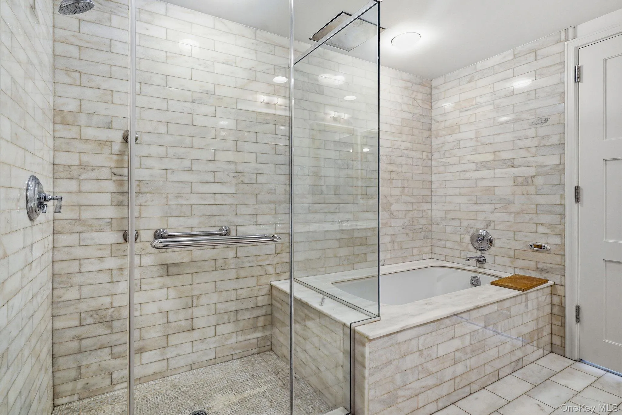 1 Renaissance Square, White Plains, NY, 3 Bedrooms Bedrooms, 6 Rooms Rooms,3 BathroomsBathrooms,Residential,For Rent,Renaissance,0,934156 1 Renaissance Square, White Plains, NY, 3 Bedrooms Bedrooms, 6 Rooms Rooms,3 BathroomsBathrooms,Residential,For Rent,Renaissance,0,934156