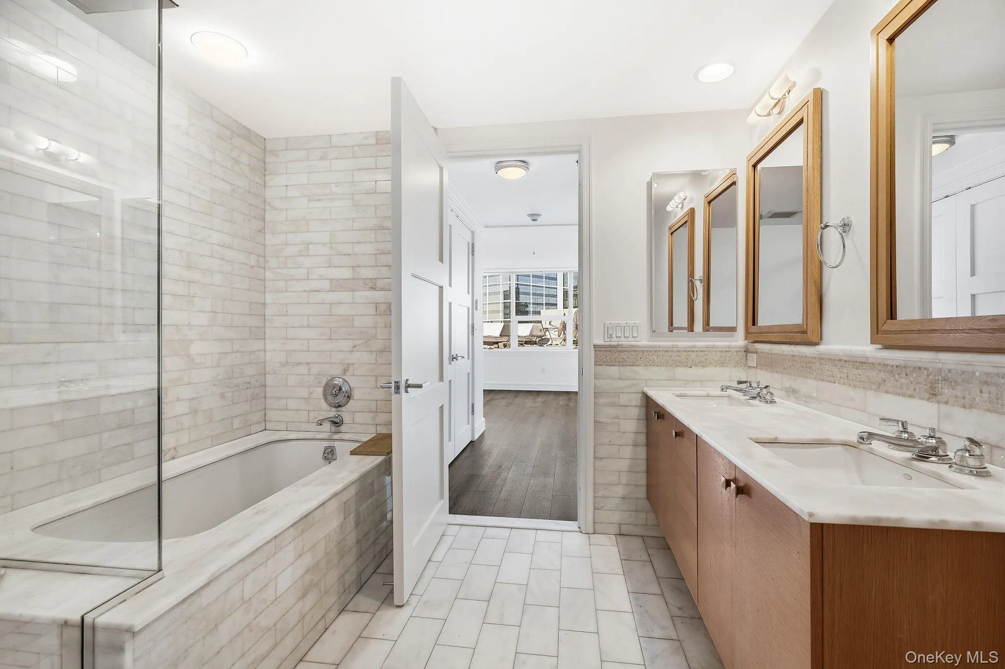 1 Renaissance Square, White Plains, NY, 3 Bedrooms Bedrooms, 6 Rooms Rooms,3 BathroomsBathrooms,Residential,For Rent,Renaissance,0,934156 1 Renaissance Square, White Plains, NY, 3 Bedrooms Bedrooms, 6 Rooms Rooms,3 BathroomsBathrooms,Residential,For Rent,Renaissance,0,934156