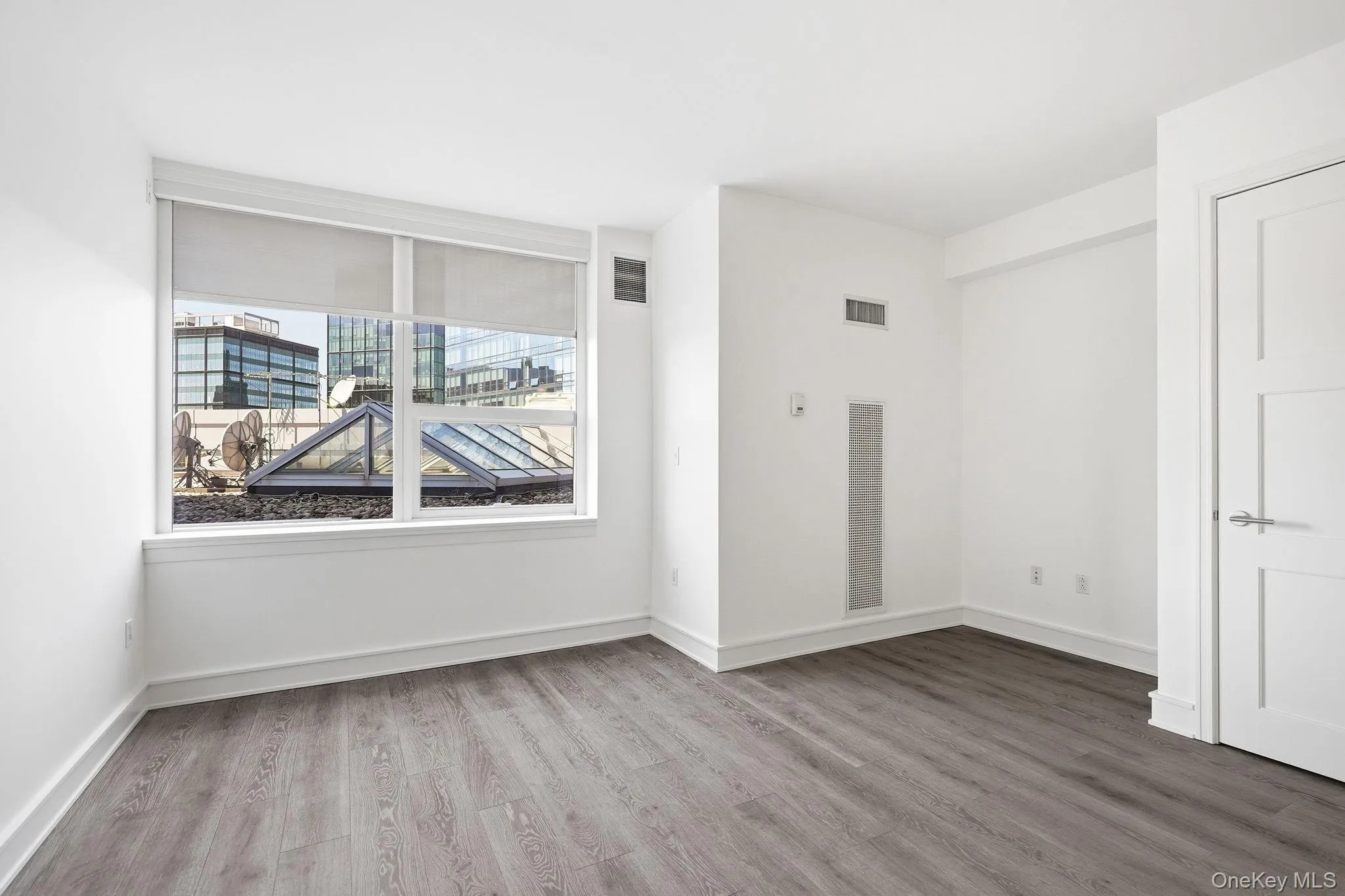 1 Renaissance Square, White Plains, NY, 3 Bedrooms Bedrooms, 6 Rooms Rooms,3 BathroomsBathrooms,Residential,For Rent,Renaissance,0,934156 1 Renaissance Square, White Plains, NY, 3 Bedrooms Bedrooms, 6 Rooms Rooms,3 BathroomsBathrooms,Residential,For Rent,Renaissance,0,934156
