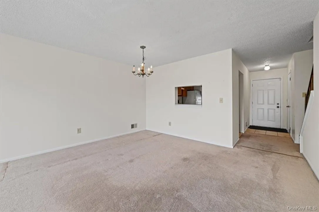 6 Cumberland Court, Peekskill, NY, 2 Bedrooms Bedrooms, 5 Rooms Rooms,2 BathroomsBathrooms,Residential Lease,Idx,Cumberland,0,934188 6 Cumberland Court, Peekskill, NY, 2 Bedrooms Bedrooms, 5 Rooms Rooms,2 BathroomsBathrooms,Residential Lease,Idx,Cumberland,0,934188