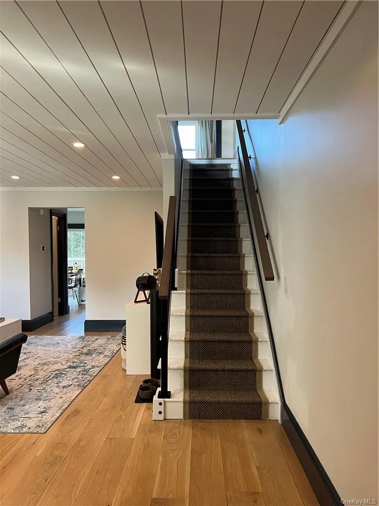 Let's see the second level of this beauty! Notice the beautiful modern railings in this unit. The style of the upgrades is consistent throughout! Let's see the second level of this beauty! Notice the beautiful modern railings in this unit. The style of the upgrades is consistent throughout!