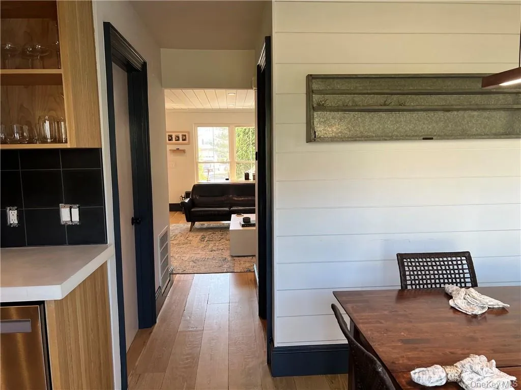 View from kitchen looking towards the front of the unit into the living/family room. View from kitchen looking towards the front of the unit into the living/family room.