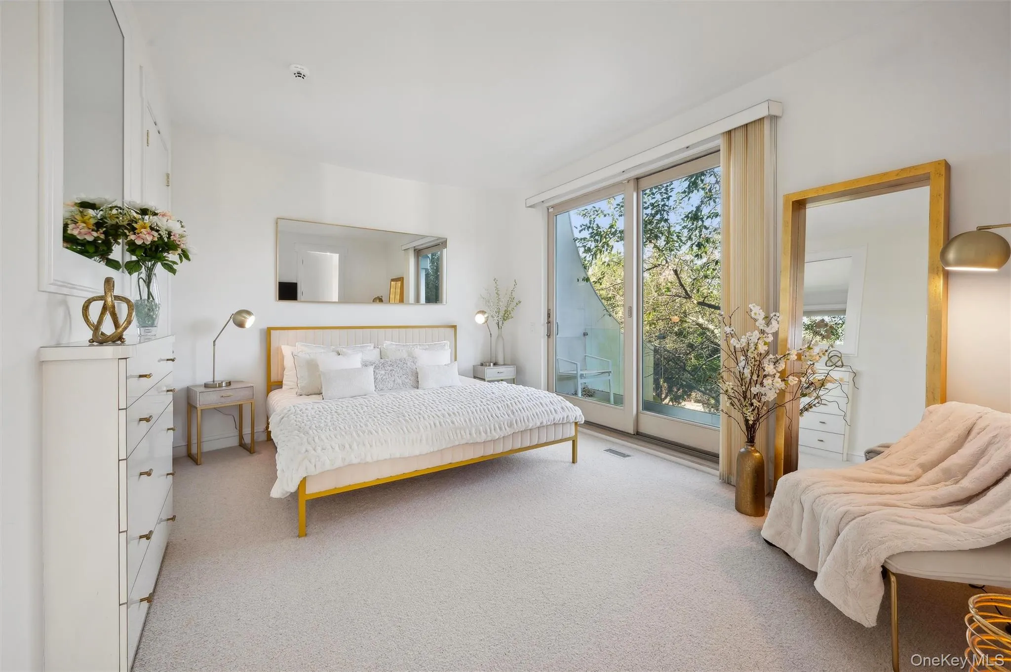 9 MITCHELL DUNES Lane, East Hampton, NY, 7 Bedrooms Bedrooms, 15 Rooms Rooms,7 BathroomsBathrooms,Residential,For Rent,MITCHELL DUNES,0,934317 9 MITCHELL DUNES Lane, East Hampton, NY, 7 Bedrooms Bedrooms, 15 Rooms Rooms,7 BathroomsBathrooms,Residential,For Rent,MITCHELL DUNES,0,934317