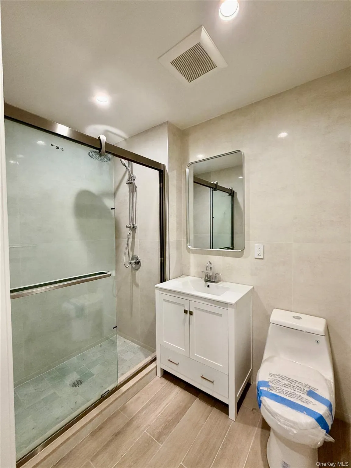 40-09 29th Street, New York, NY, 1 Bedroom Bedrooms, 3 Rooms Rooms,1 BathroomBathrooms,Residential Lease,Idx,29th,0,934333 40-09 29th Street, New York, NY, 1 Bedroom Bedrooms, 3 Rooms Rooms,1 BathroomBathrooms,Residential Lease,Idx,29th,0,934333