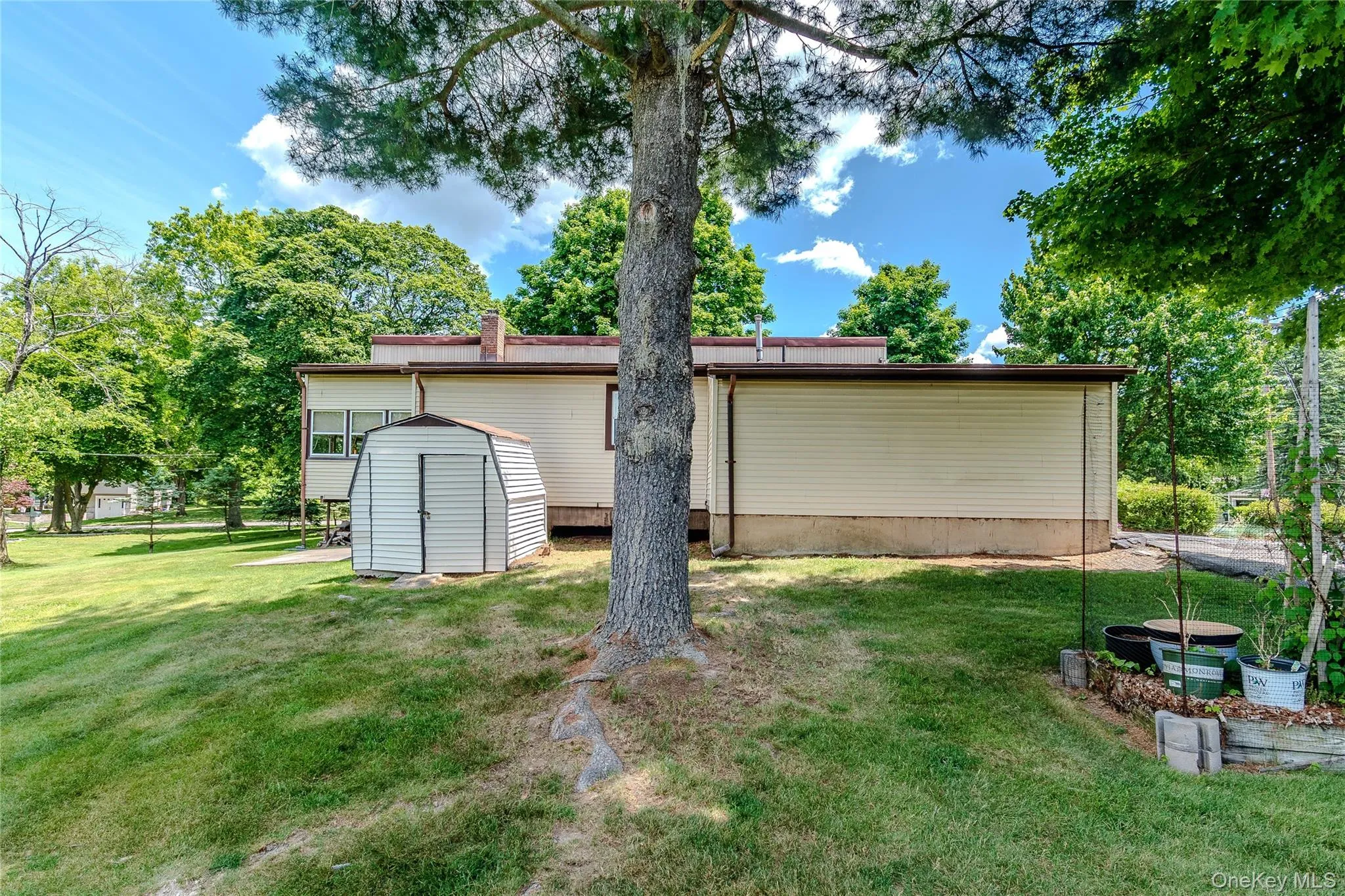 20 Cherrywood Drive, Goshen, NY, 3 Bedrooms Bedrooms, 8 Rooms Rooms,2 BathroomsBathrooms,Residential,For Rent,Cherrywood,0,934484 20 Cherrywood Drive, Goshen, NY, 3 Bedrooms Bedrooms, 8 Rooms Rooms,2 BathroomsBathrooms,Residential,For Rent,Cherrywood,0,934484