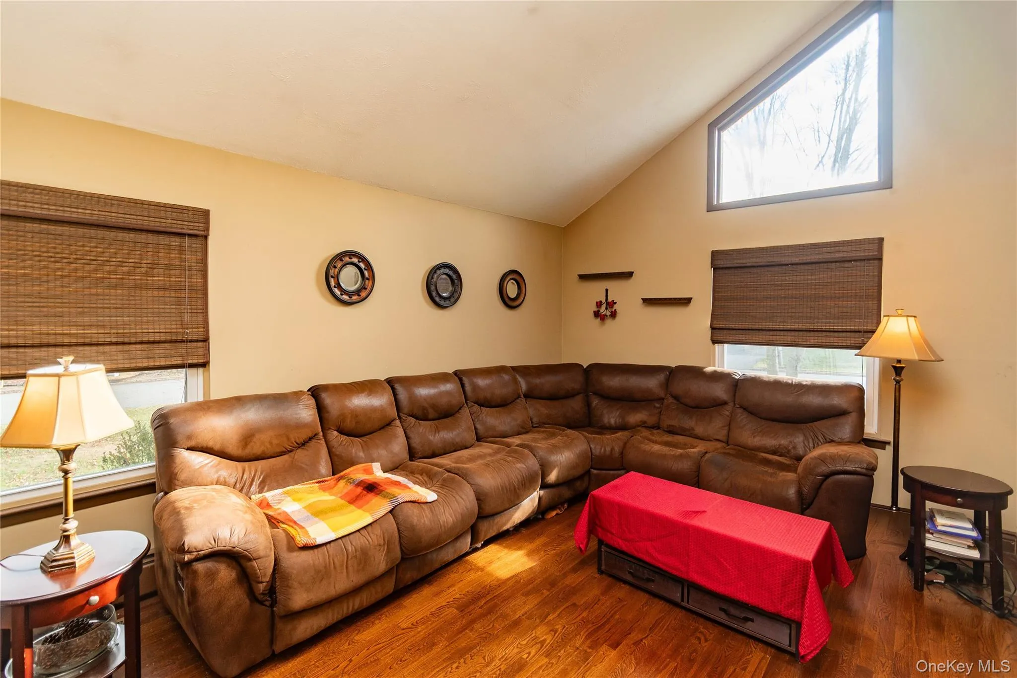 20 Cherrywood Drive, Goshen, NY, 3 Bedrooms Bedrooms, 8 Rooms Rooms,2 BathroomsBathrooms,Residential,For Rent,Cherrywood,0,934484 20 Cherrywood Drive, Goshen, NY, 3 Bedrooms Bedrooms, 8 Rooms Rooms,2 BathroomsBathrooms,Residential,For Rent,Cherrywood,0,934484