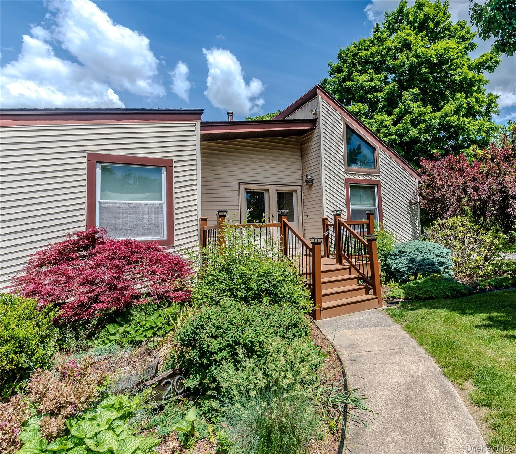 20 Cherrywood Drive, Goshen, NY, 3 Bedrooms Bedrooms, 8 Rooms Rooms,2 BathroomsBathrooms,Residential,For Rent,Cherrywood,0,934484 20 Cherrywood Drive, Goshen, NY, 3 Bedrooms Bedrooms, 8 Rooms Rooms,2 BathroomsBathrooms,Residential,For Rent,Cherrywood,0,934484