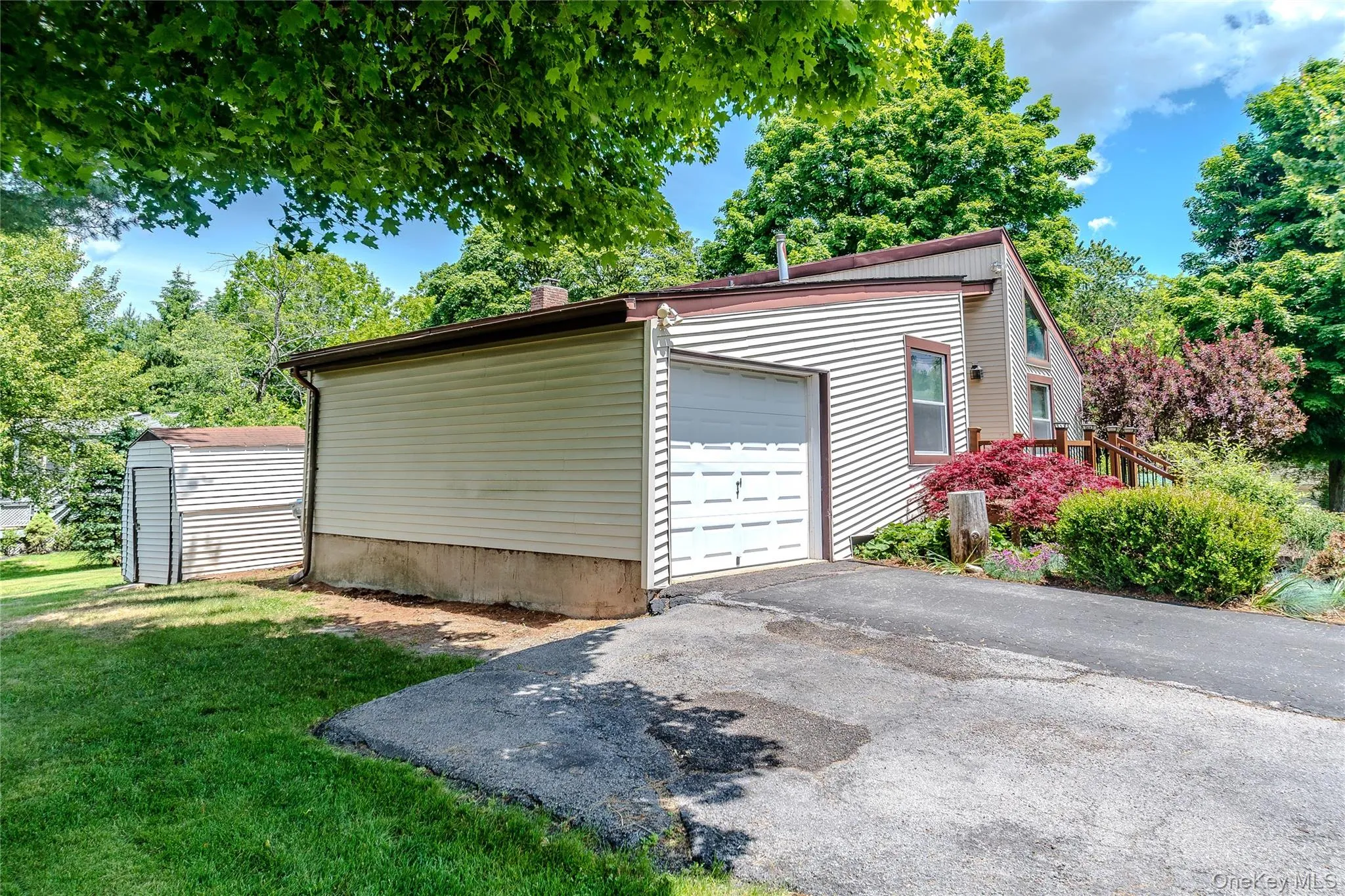 20 Cherrywood Drive, Goshen, NY, 3 Bedrooms Bedrooms, 8 Rooms Rooms,2 BathroomsBathrooms,Residential,For Rent,Cherrywood,0,934484 20 Cherrywood Drive, Goshen, NY, 3 Bedrooms Bedrooms, 8 Rooms Rooms,2 BathroomsBathrooms,Residential,For Rent,Cherrywood,0,934484