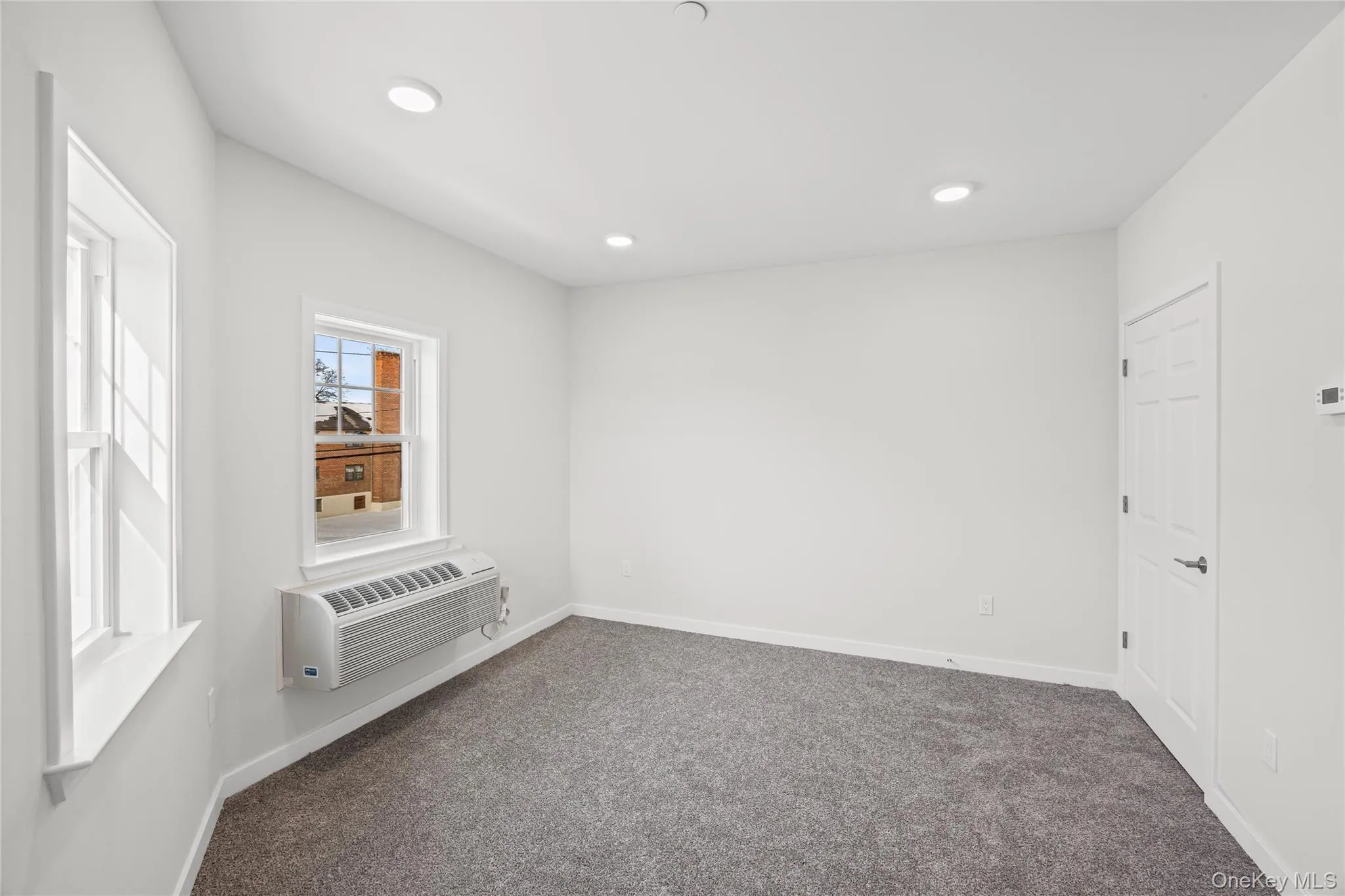 227 4th Avenue, Islip, NY, 1 Bedroom Bedrooms, 3 Rooms Rooms,1 BathroomBathrooms,Residential Lease,For Rent,4th,0,934524 227 4th Avenue, Islip, NY, 1 Bedroom Bedrooms, 3 Rooms Rooms,1 BathroomBathrooms,Residential Lease,For Rent,4th,0,934524