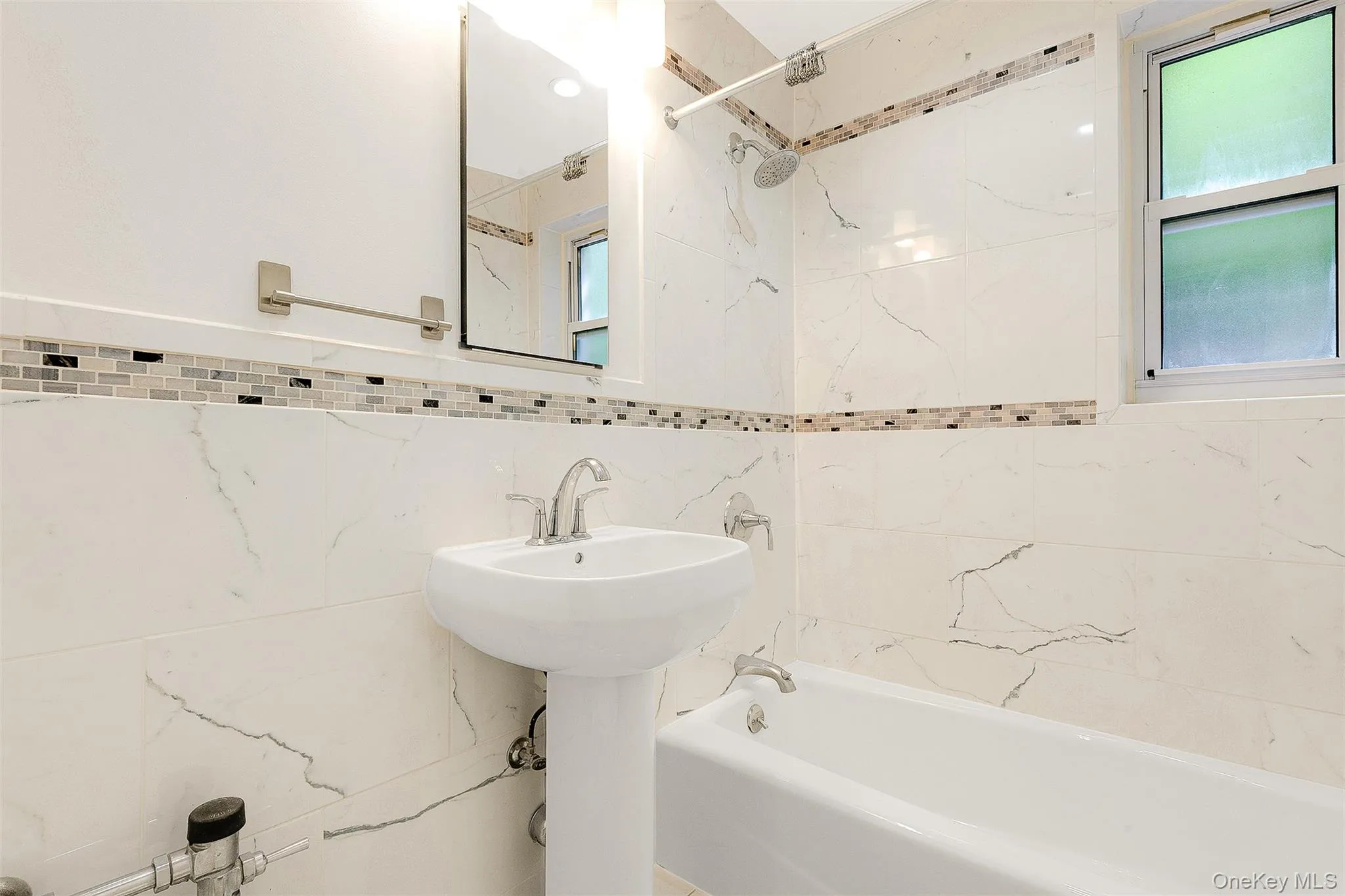 66-40 108th Street, New York, NY, 1 Bedroom Bedrooms, 4 Rooms Rooms,1 BathroomBathrooms,Residential Lease,Idx,108th,0,934537 66-40 108th Street, New York, NY, 1 Bedroom Bedrooms, 4 Rooms Rooms,1 BathroomBathrooms,Residential Lease,Idx,108th,0,934537