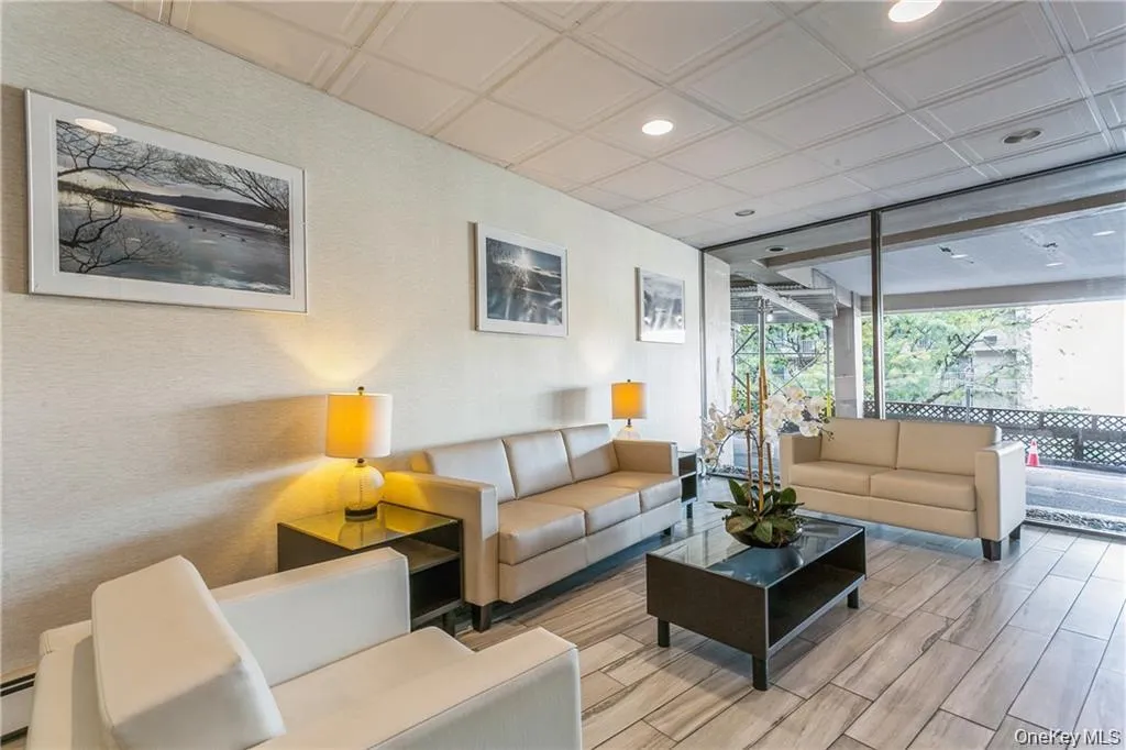 1116 Warburton Avenue, Yonkers, NY, 2 Bedrooms Bedrooms, 5 Rooms Rooms,2 BathroomsBathrooms,Residential Lease,Idx,Warburton,0,934566 1116 Warburton Avenue, Yonkers, NY, 2 Bedrooms Bedrooms, 5 Rooms Rooms,2 BathroomsBathrooms,Residential Lease,Idx,Warburton,0,934566