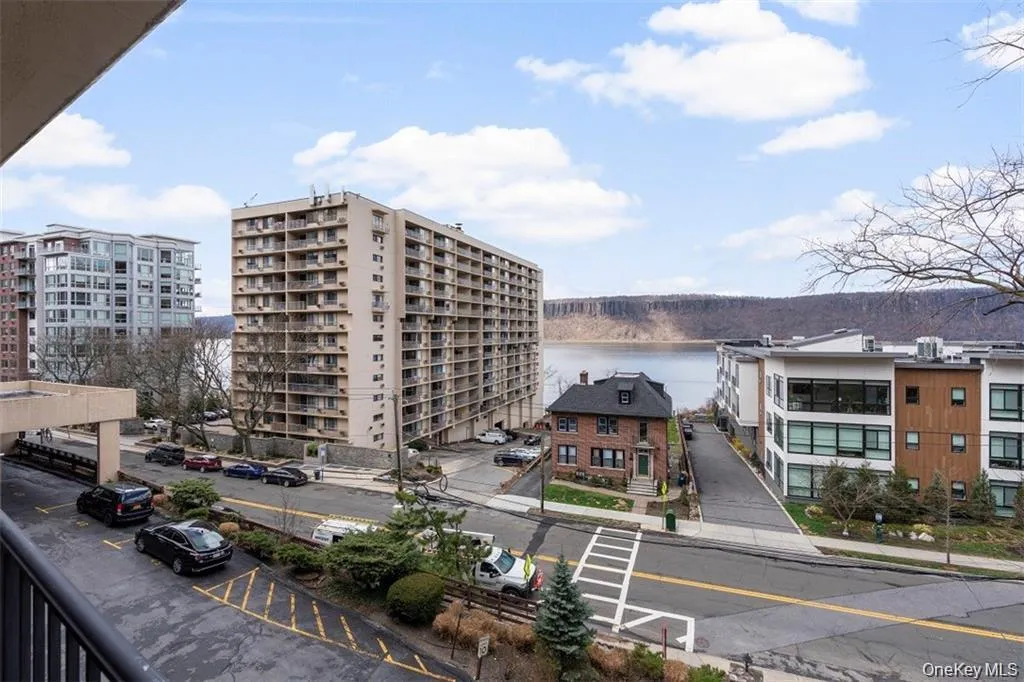 1116 Warburton Avenue, Yonkers, NY, 2 Bedrooms Bedrooms, 5 Rooms Rooms,2 BathroomsBathrooms,Residential Lease,Idx,Warburton,0,934566 1116 Warburton Avenue, Yonkers, NY, 2 Bedrooms Bedrooms, 5 Rooms Rooms,2 BathroomsBathrooms,Residential Lease,Idx,Warburton,0,934566