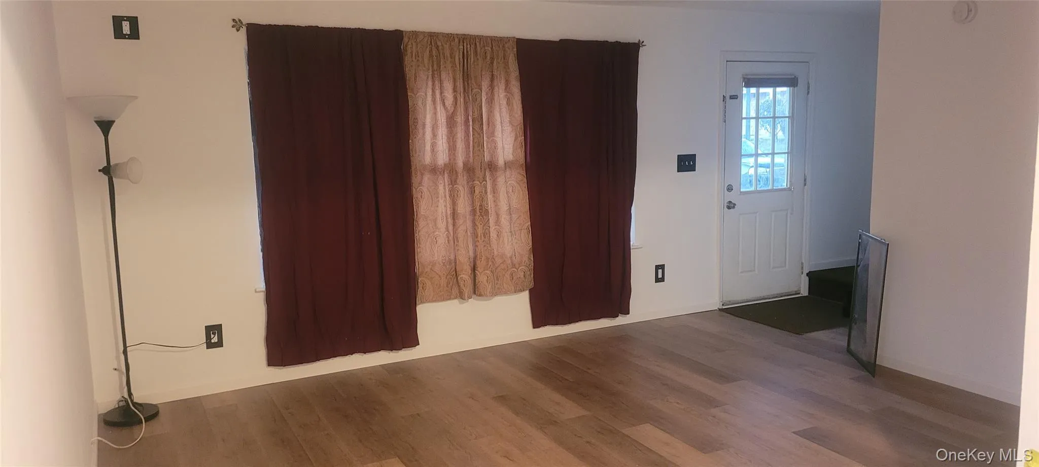 2 Williamsburg Court, Brookhaven, NY, 3 Bedrooms Bedrooms, 6 Rooms Rooms,1 BathroomBathrooms,Residential Lease,Idx,Williamsburg,0,934575 2 Williamsburg Court, Brookhaven, NY, 3 Bedrooms Bedrooms, 6 Rooms Rooms,1 BathroomBathrooms,Residential Lease,Idx,Williamsburg,0,934575