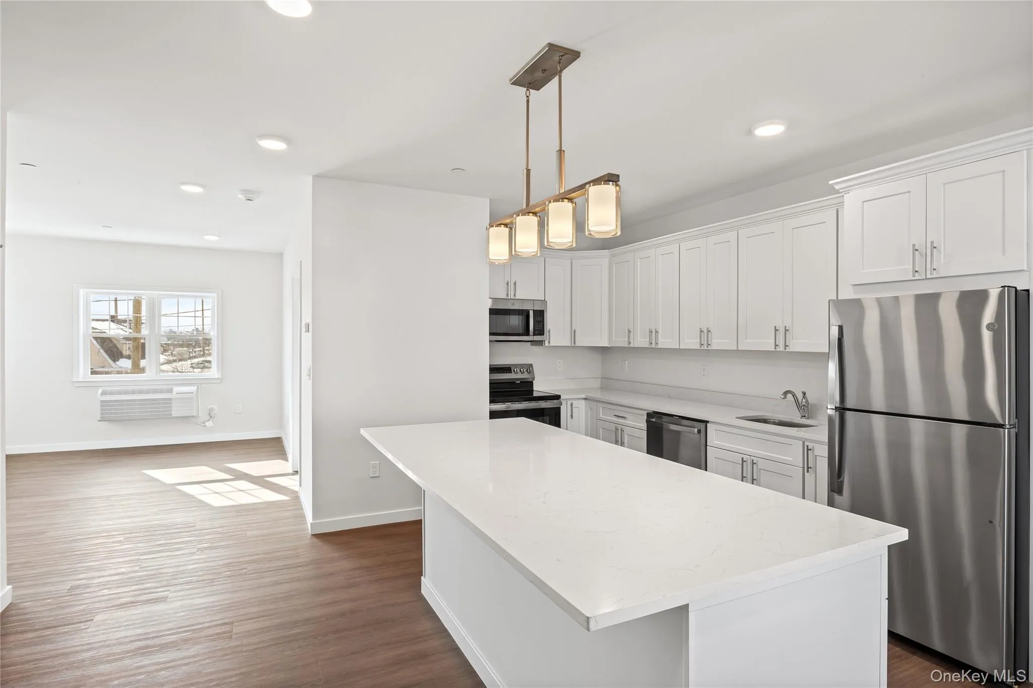 227 4th Avenue, Islip, NY, 1 Bedroom Bedrooms, 3 Rooms Rooms,1 BathroomBathrooms,Residential Lease,For Rent,4th,0,934583 227 4th Avenue, Islip, NY, 1 Bedroom Bedrooms, 3 Rooms Rooms,1 BathroomBathrooms,Residential Lease,For Rent,4th,0,934583
