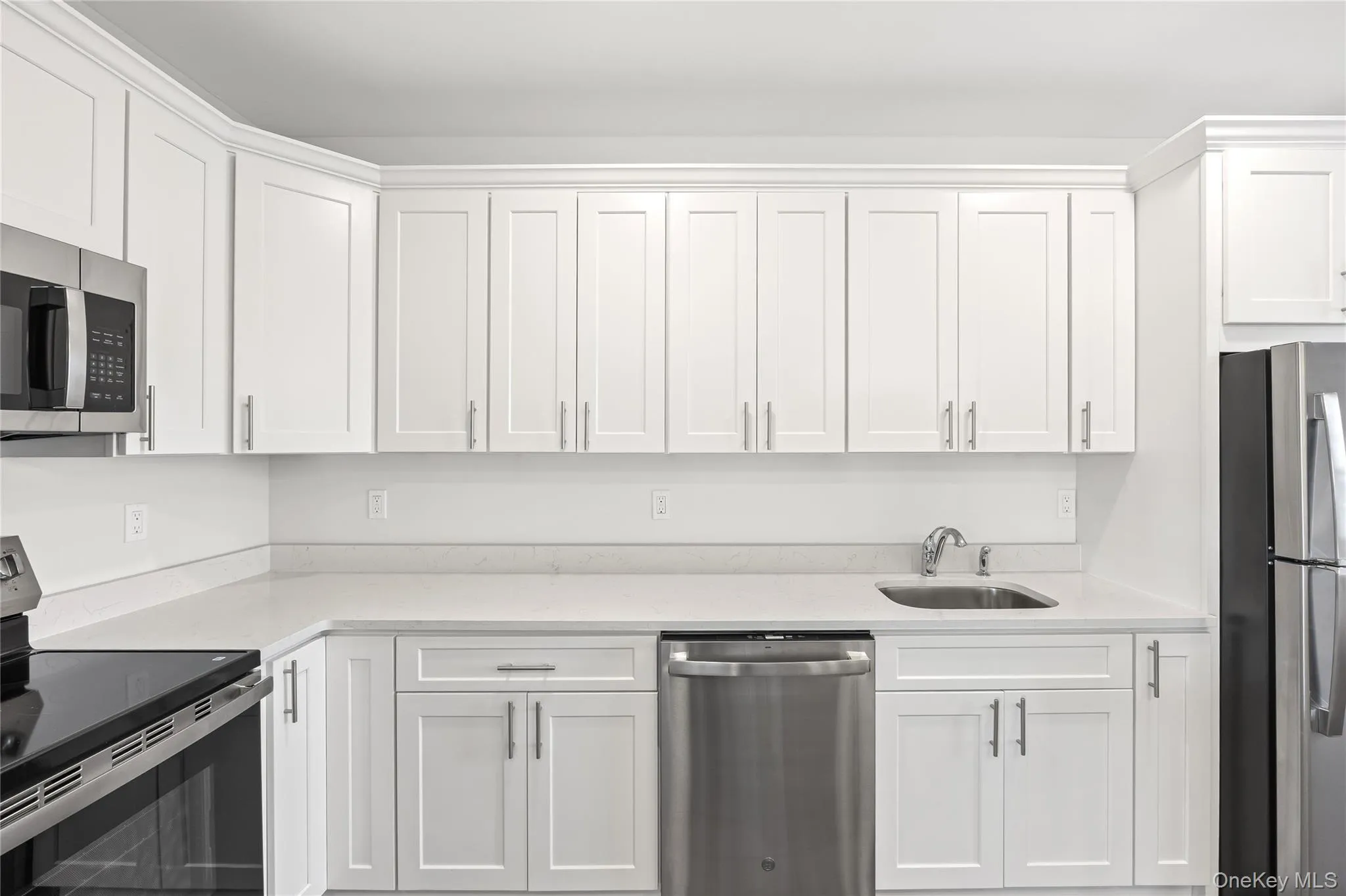227 4th Avenue, Islip, NY, 1 Bedroom Bedrooms, 3 Rooms Rooms,1 BathroomBathrooms,Residential Lease,For Rent,4th,0,934628 227 4th Avenue, Islip, NY, 1 Bedroom Bedrooms, 3 Rooms Rooms,1 BathroomBathrooms,Residential Lease,For Rent,4th,0,934628
