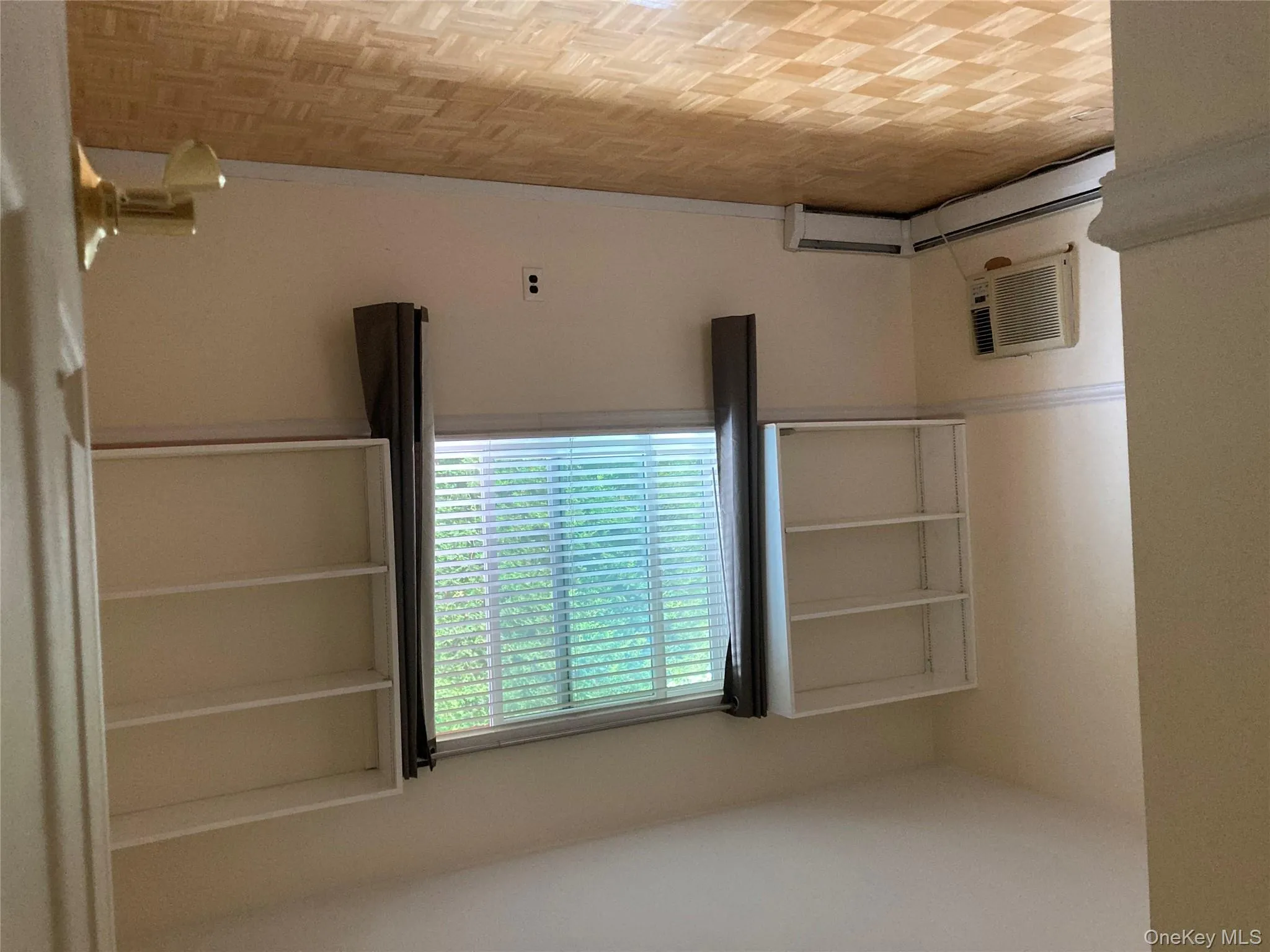 5 Carry Court, Brookhaven, NY, 3 Bedrooms Bedrooms, 8 Rooms Rooms,2 BathroomsBathrooms,Residential Lease,Idx,Carry,0,934649 5 Carry Court, Brookhaven, NY, 3 Bedrooms Bedrooms, 8 Rooms Rooms,2 BathroomsBathrooms,Residential Lease,Idx,Carry,0,934649