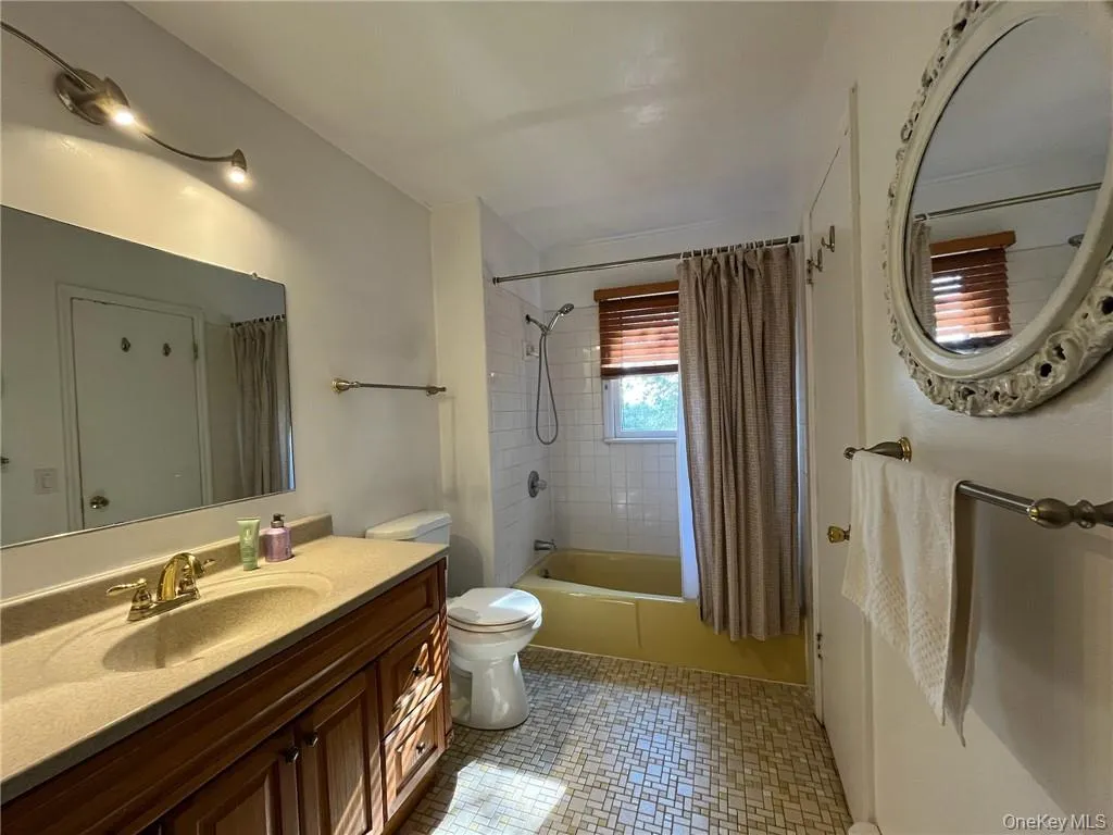 47 Onderdonk Road, Warwick (town), NY, 3 Bedrooms Bedrooms, 7 Rooms Rooms,2 BathroomsBathrooms,Residential Lease,For Rent,Onderdonk,0,934701 47 Onderdonk Road, Warwick (town), NY, 3 Bedrooms Bedrooms, 7 Rooms Rooms,2 BathroomsBathrooms,Residential Lease,For Rent,Onderdonk,0,934701