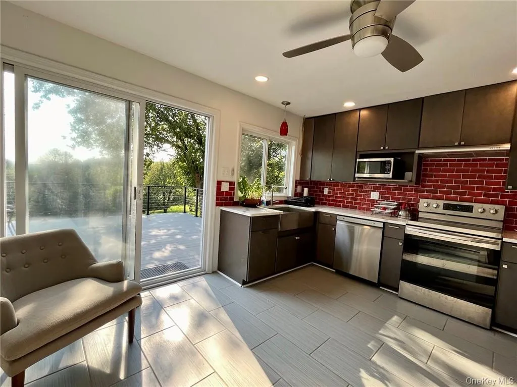 47 Onderdonk Road, Warwick (town), NY, 3 Bedrooms Bedrooms, 7 Rooms Rooms,2 BathroomsBathrooms,Residential Lease,For Rent,Onderdonk,0,934701 47 Onderdonk Road, Warwick (town), NY, 3 Bedrooms Bedrooms, 7 Rooms Rooms,2 BathroomsBathrooms,Residential Lease,For Rent,Onderdonk,0,934701