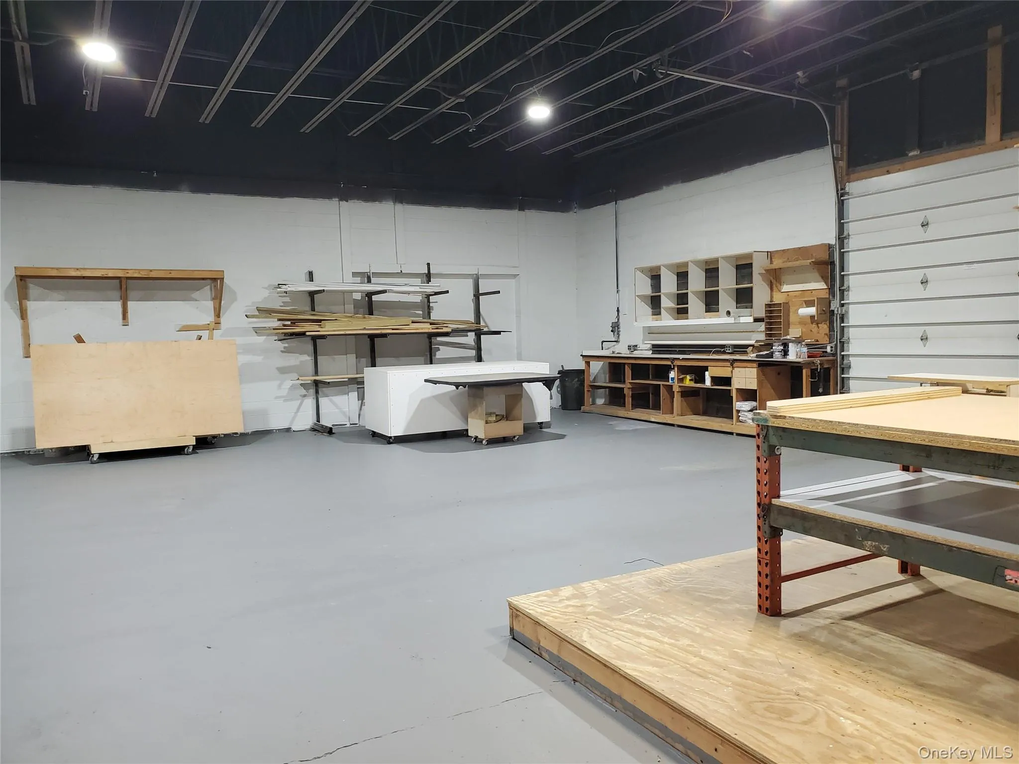 Below grade area with a workshop area Below grade area with a workshop area