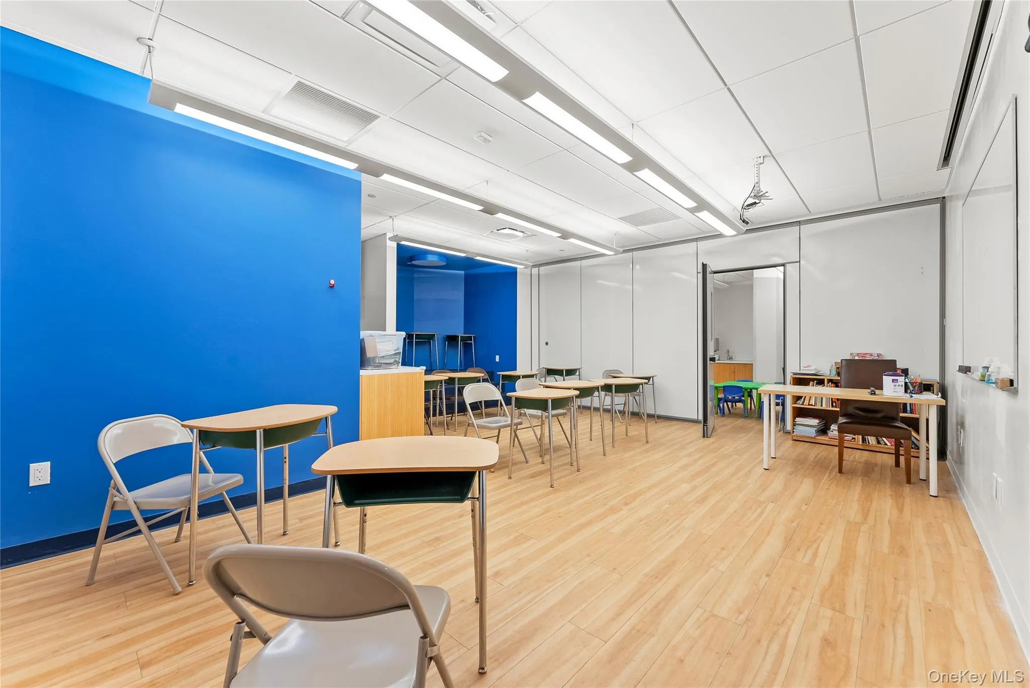 View of office View of office